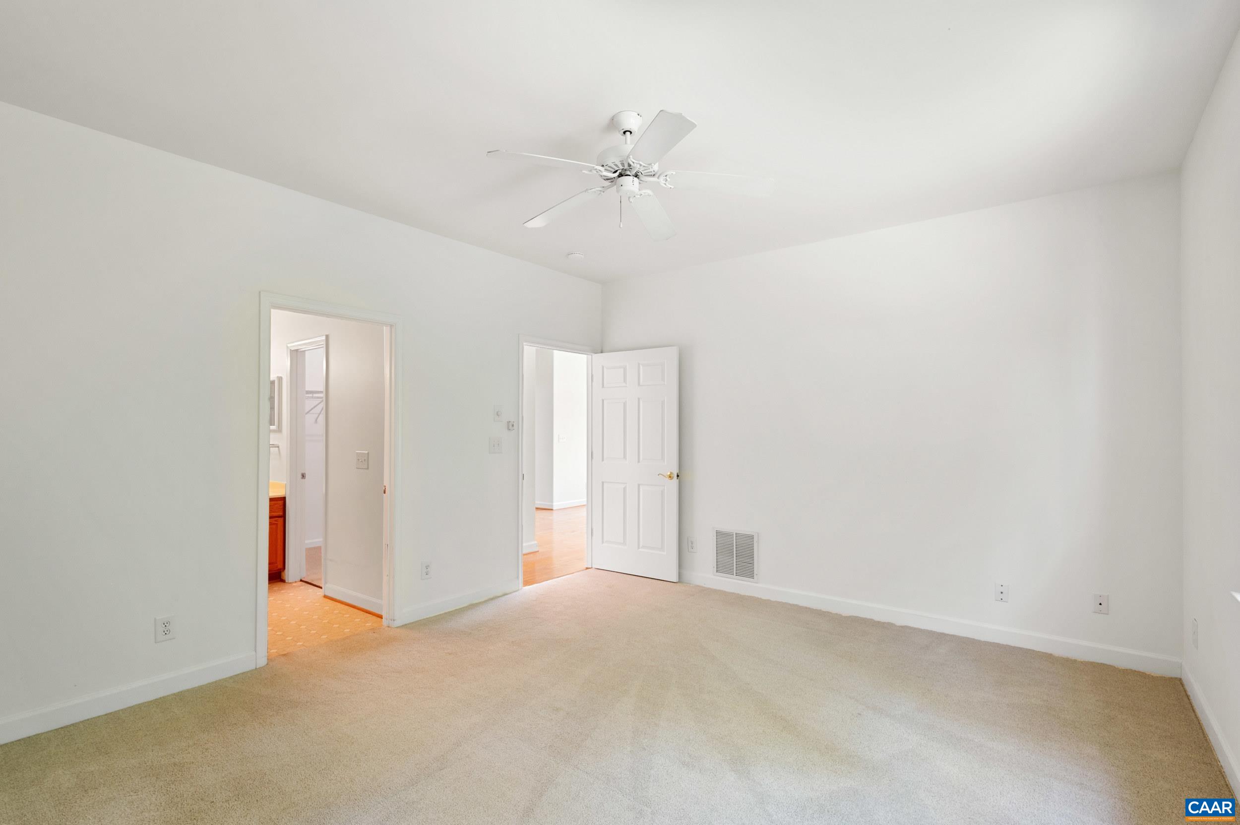 2320 RAVENSWOOD CT, CHARLOTTESVILLE, Virginia 22911, 2 Bedrooms Bedrooms, ,2 BathroomsBathrooms,Residential,2320 RAVENSWOOD CT,680446 MLS # 680446