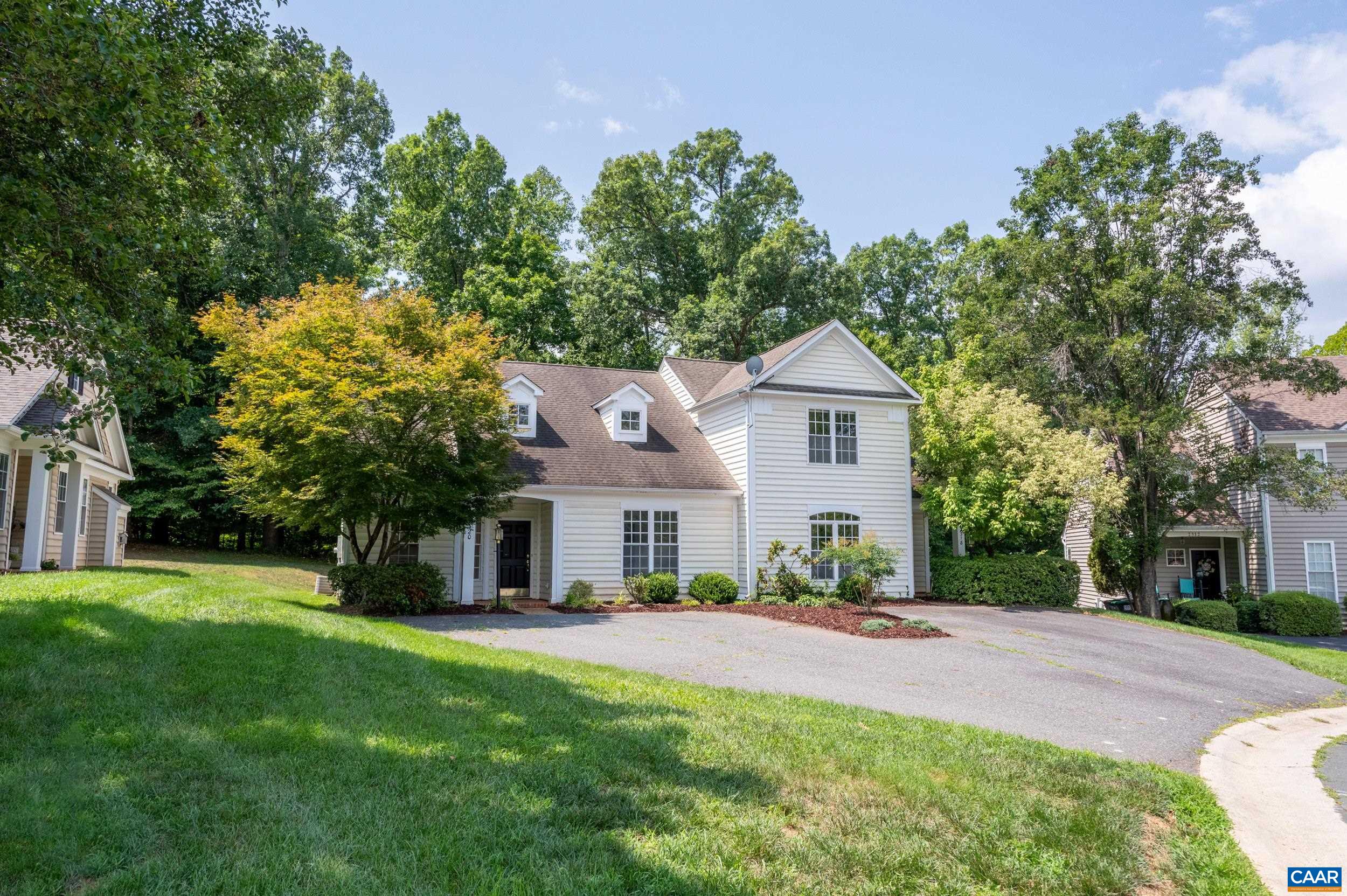 2320 RAVENSWOOD CT, CHARLOTTESVILLE, Virginia 22911, 2 Bedrooms Bedrooms, ,2 BathroomsBathrooms,Residential,2320 RAVENSWOOD CT,680446 MLS # 680446