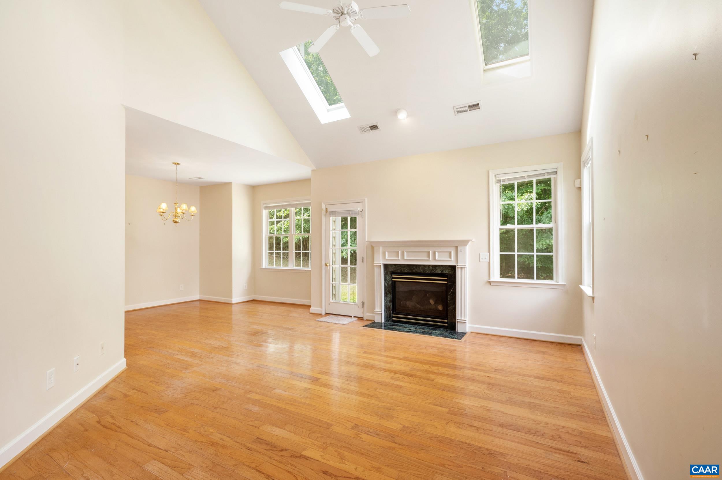 2318 RAVENSWOOD CT, CHARLOTTESVILLE, Virginia 22911, 3 Bedrooms Bedrooms, ,2 BathroomsBathrooms,Residential,2318 RAVENSWOOD CT,680447 MLS # 680447 2318 RAVENSWOOD CT, CHARLOTTESVILLE, Virginia 22911, 3 Bedrooms Bedrooms, ,2 BathroomsBathrooms,Residential,2318 RAVENSWOOD CT,680447 MLS # 680447