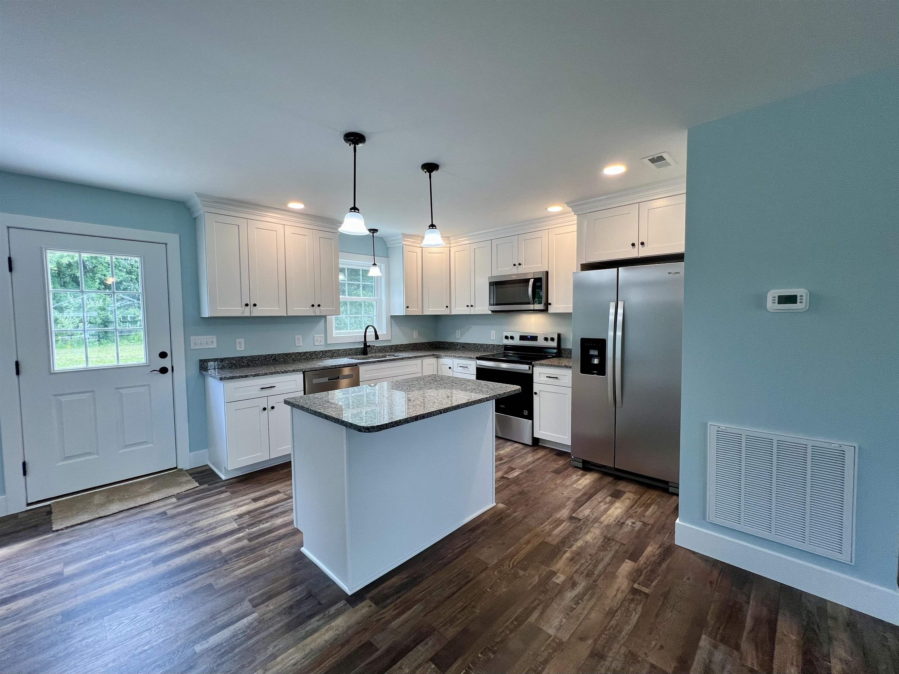 103 14TH ST, GROTTOES, Virginia 24441, 3 Bedrooms Bedrooms, ,2 BathroomsBathrooms,Residential,103 14TH ST,680448 MLS # 680448 103 14TH ST, GROTTOES, Virginia 24441, 3 Bedrooms Bedrooms, ,2 BathroomsBathrooms,Residential,103 14TH ST,680448 MLS # 680448