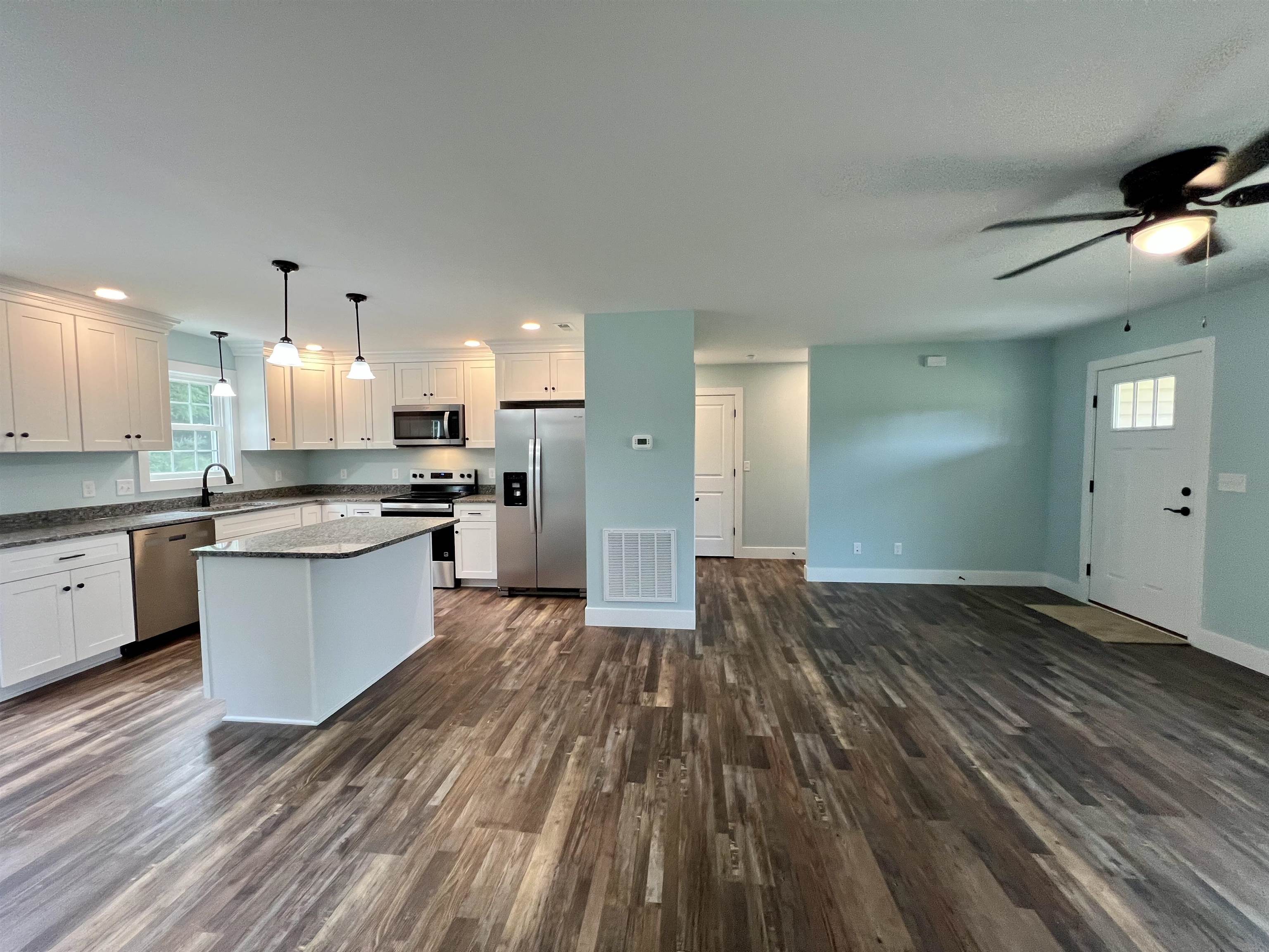 103 14TH ST, GROTTOES, Virginia 24441, 3 Bedrooms Bedrooms, ,2 BathroomsBathrooms,Residential,103 14TH ST,680448 MLS # 680448 103 14TH ST, GROTTOES, Virginia 24441, 3 Bedrooms Bedrooms, ,2 BathroomsBathrooms,Residential,103 14TH ST,680448 MLS # 680448