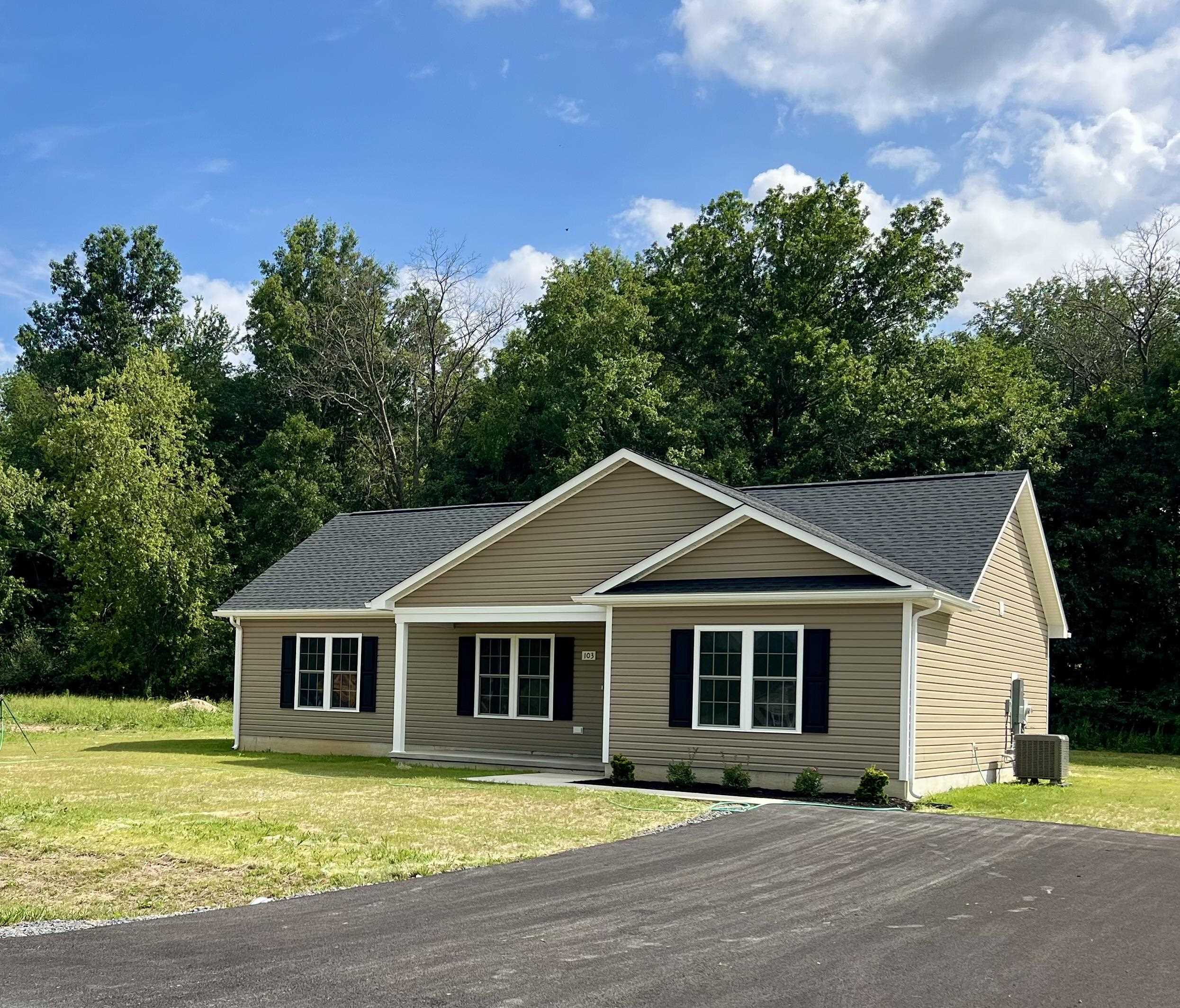 103 14TH ST, GROTTOES, Virginia 24441, 3 Bedrooms Bedrooms, ,2 BathroomsBathrooms,Residential,103 14TH ST,680448 MLS # 680448 103 14TH ST, GROTTOES, Virginia 24441, 3 Bedrooms Bedrooms, ,2 BathroomsBathrooms,Residential,103 14TH ST,680448 MLS # 680448