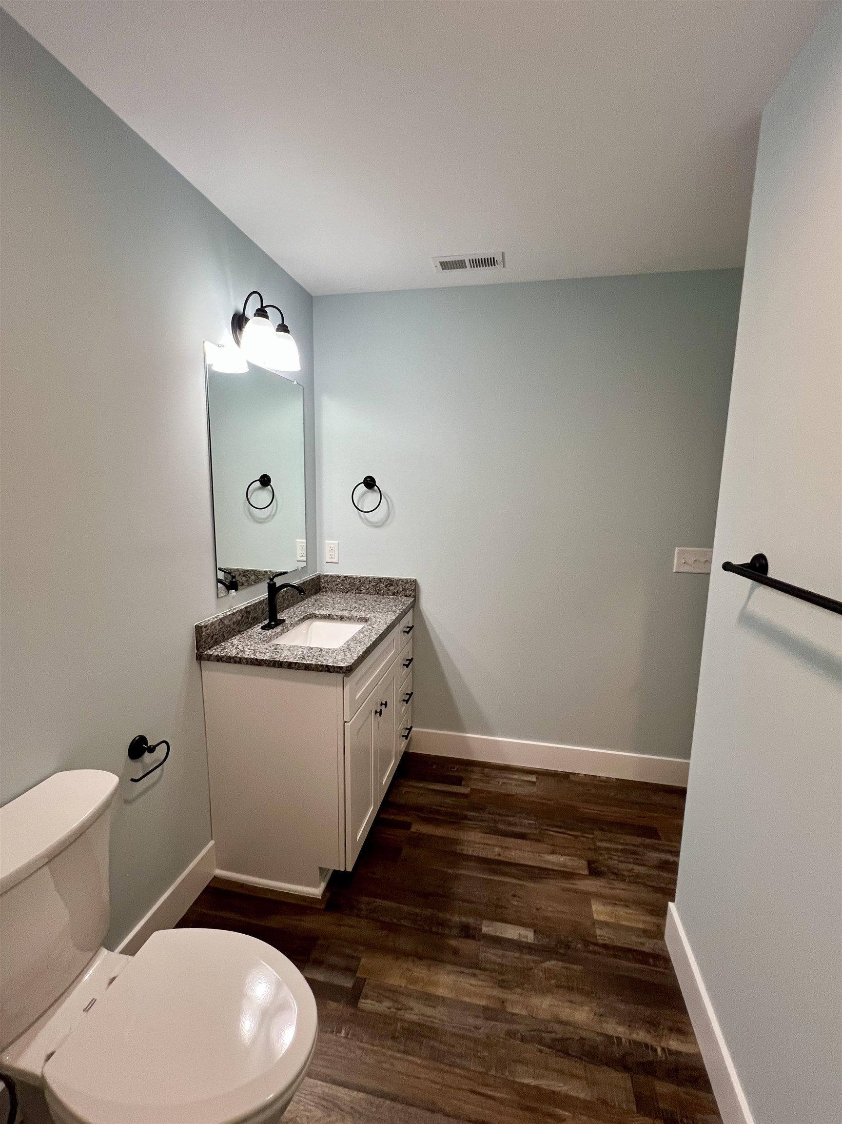103 14TH ST, GROTTOES, Virginia 24441, 3 Bedrooms Bedrooms, ,2 BathroomsBathrooms,Residential,103 14TH ST,680448 MLS # 680448 103 14TH ST, GROTTOES, Virginia 24441, 3 Bedrooms Bedrooms, ,2 BathroomsBathrooms,Residential,103 14TH ST,680448 MLS # 680448