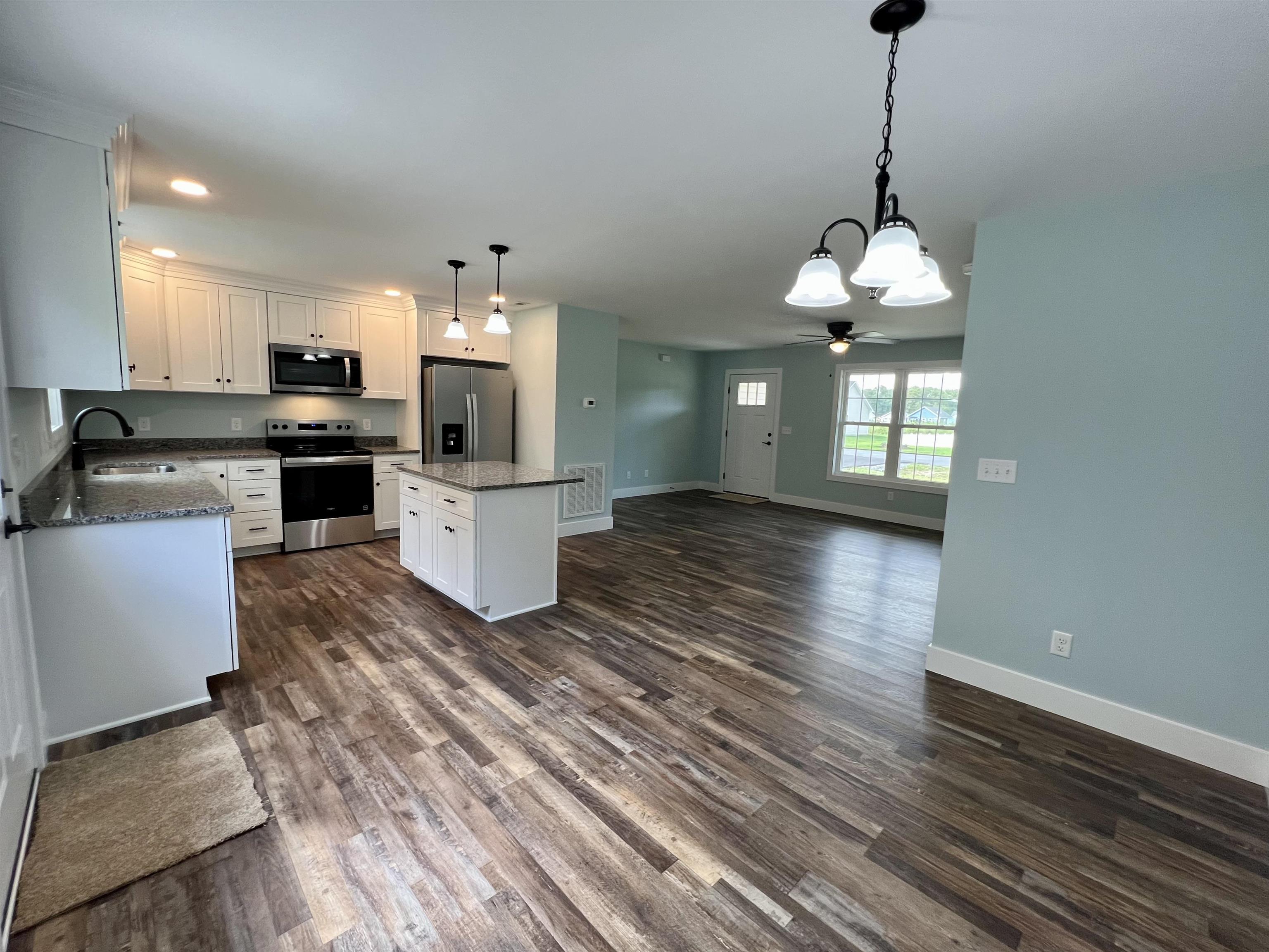 103 14TH ST, GROTTOES, Virginia 24441, 3 Bedrooms Bedrooms, ,2 BathroomsBathrooms,Residential,103 14TH ST,680448 MLS # 680448 103 14TH ST, GROTTOES, Virginia 24441, 3 Bedrooms Bedrooms, ,2 BathroomsBathrooms,Residential,103 14TH ST,680448 MLS # 680448