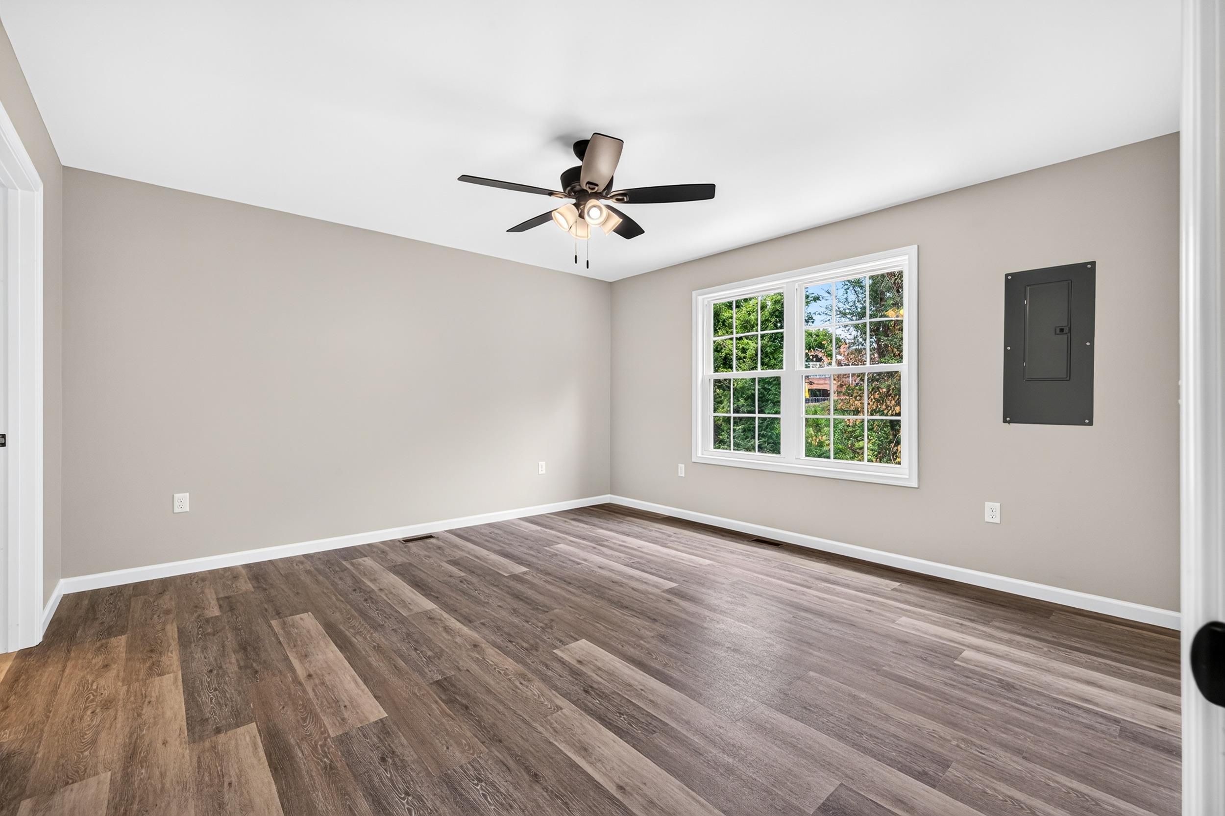 301 WILLOW OAKS DR, ELKTON, Virginia 22827, 3 Bedrooms Bedrooms, ,2 BathroomsBathrooms,Residential,301 WILLOW OAKS DR,680449 MLS # 680449 301 WILLOW OAKS DR, ELKTON, Virginia 22827, 3 Bedrooms Bedrooms, ,2 BathroomsBathrooms,Residential,301 WILLOW OAKS DR,680449 MLS # 680449