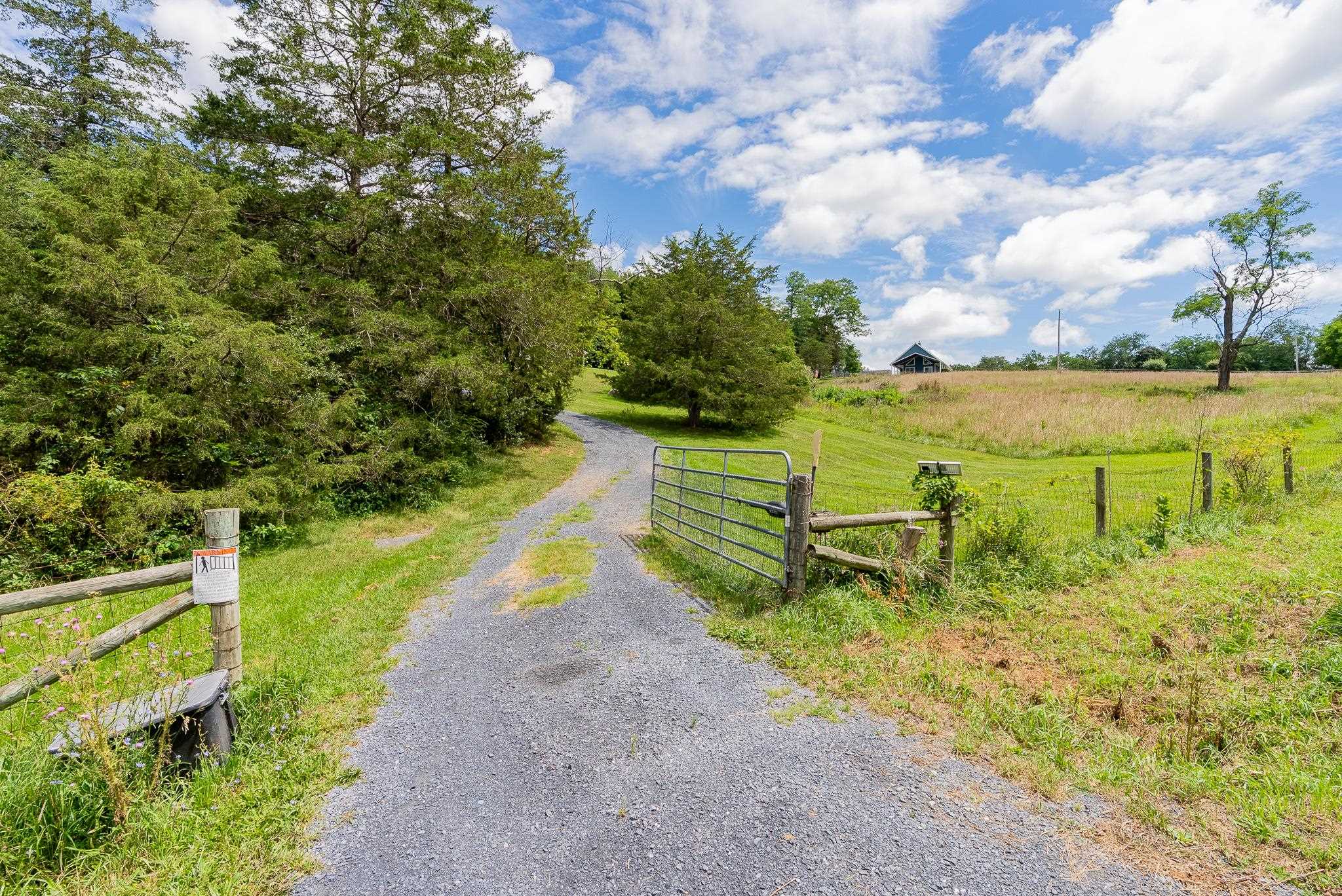 1399 UNION CHURCH RD, CHURCHVILLE, Virginia 24421, 3 Bedrooms Bedrooms, ,2 BathroomsBathrooms,Residential,1399 UNION CHURCH RD,680450 MLS # 680450 1399 UNION CHURCH RD, CHURCHVILLE, Virginia 24421, 3 Bedrooms Bedrooms, ,2 BathroomsBathrooms,Residential,1399 UNION CHURCH RD,680450 MLS # 680450