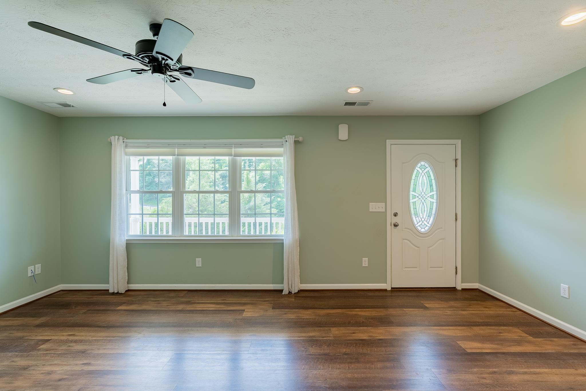 1399 UNION CHURCH RD, CHURCHVILLE, Virginia 24421, 3 Bedrooms Bedrooms, ,2 BathroomsBathrooms,Residential,1399 UNION CHURCH RD,680450 MLS # 680450 1399 UNION CHURCH RD, CHURCHVILLE, Virginia 24421, 3 Bedrooms Bedrooms, ,2 BathroomsBathrooms,Residential,1399 UNION CHURCH RD,680450 MLS # 680450