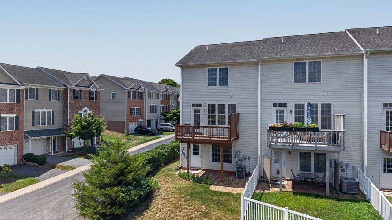 1463 FLOWING SPRING LN, ROCKINGHAM, Virginia 22801, 3 Bedrooms Bedrooms, ,2 BathroomsBathrooms,Residential,1463 FLOWING SPRING LN,680455 MLS # 680455 1463 FLOWING SPRING LN, ROCKINGHAM, Virginia 22801, 3 Bedrooms Bedrooms, ,2 BathroomsBathrooms,Residential,1463 FLOWING SPRING LN,680455 MLS # 680455