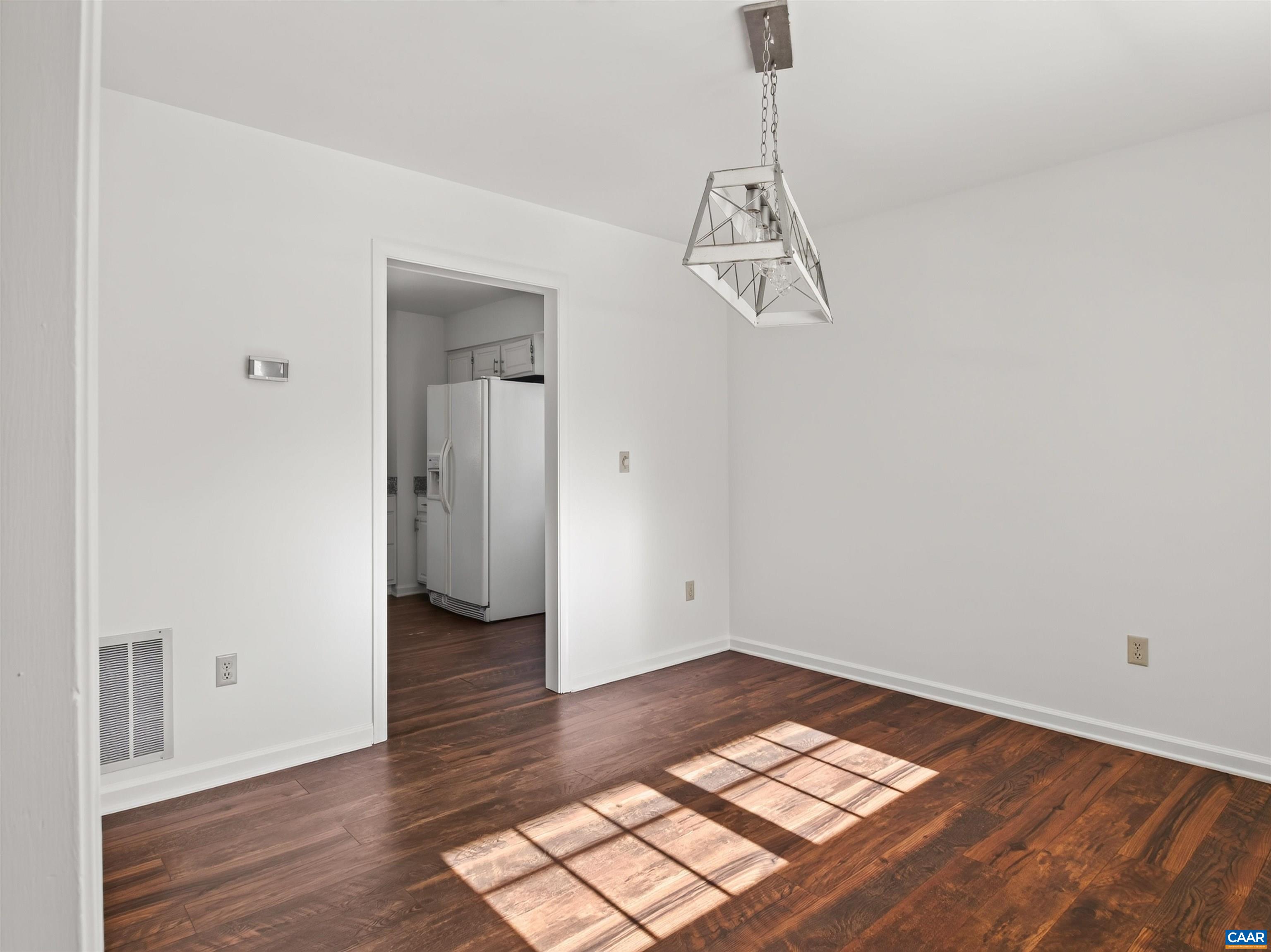 107 WESTWOOD CIR, CHARLOTTESVILLE, Virginia 22903, 3 Bedrooms Bedrooms, ,2 BathroomsBathrooms,Residential,107 WESTWOOD CIR,680458 MLS # 680458