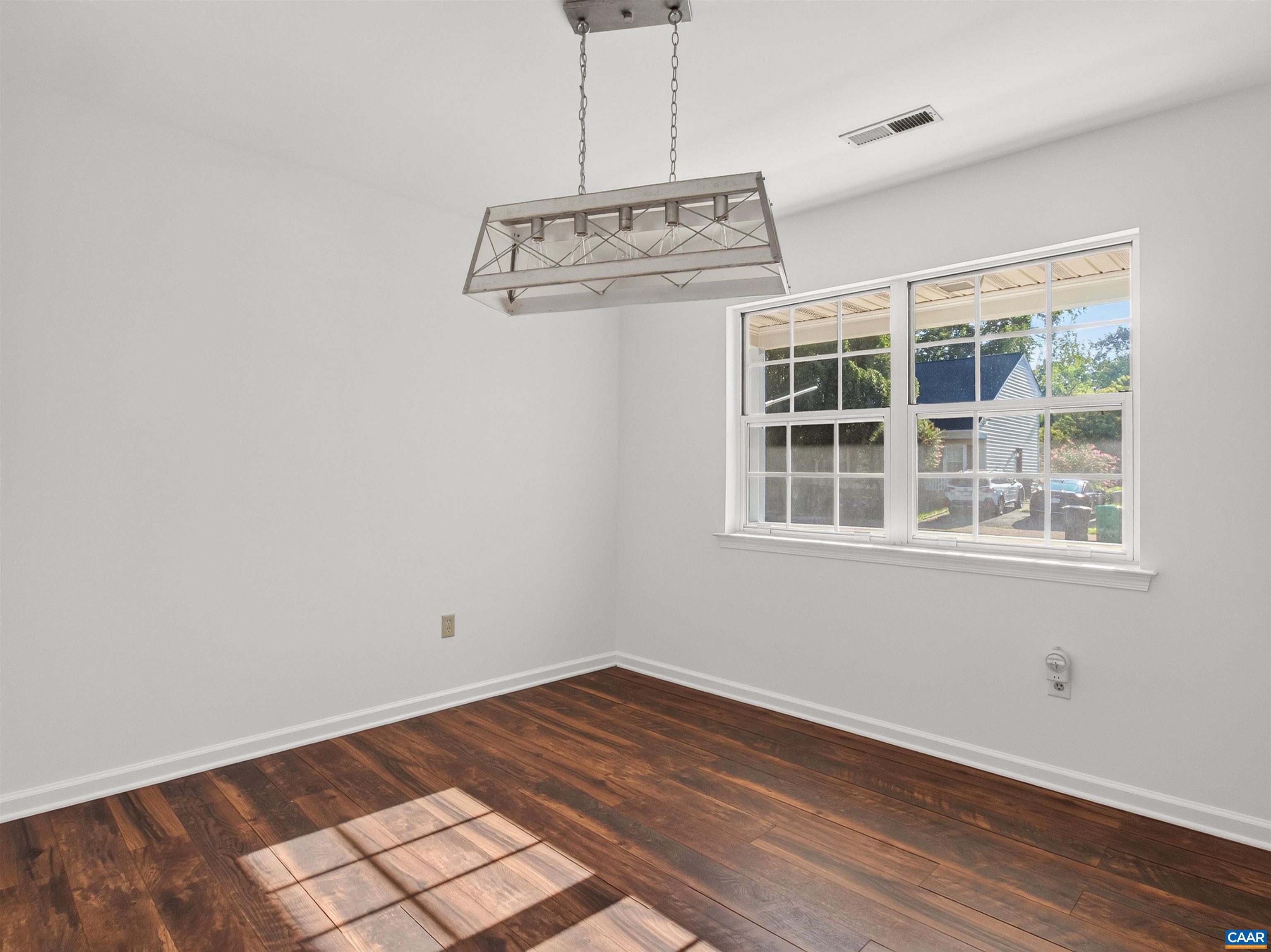 107 WESTWOOD CIR, CHARLOTTESVILLE, Virginia 22903, 3 Bedrooms Bedrooms, ,2 BathroomsBathrooms,Residential,107 WESTWOOD CIR,680458 MLS # 680458