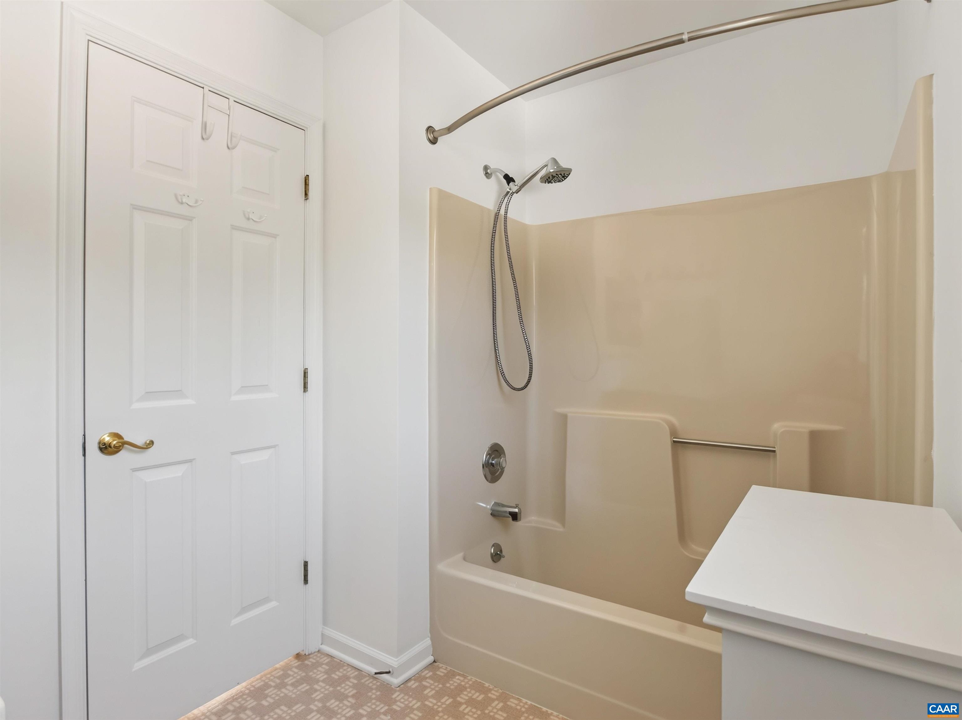 107 WESTWOOD CIR, CHARLOTTESVILLE, Virginia 22903, 3 Bedrooms Bedrooms, ,2 BathroomsBathrooms,Residential,107 WESTWOOD CIR,680458 MLS # 680458