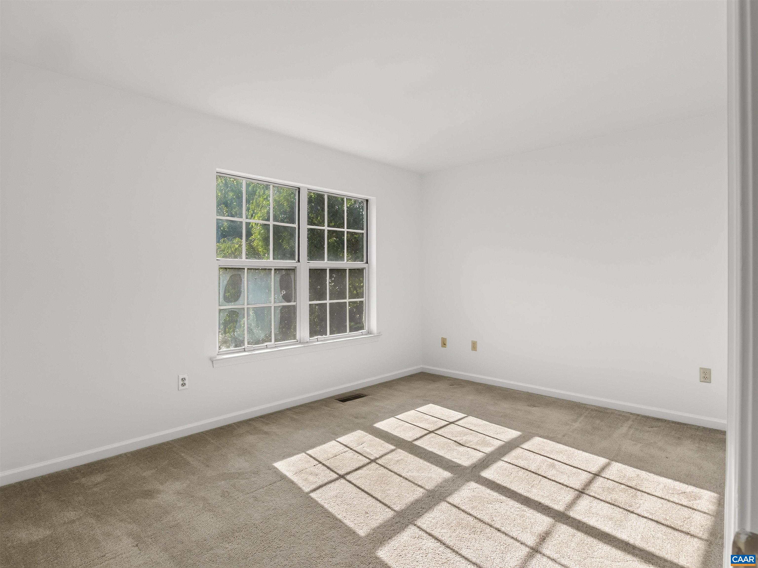 107 WESTWOOD CIR, CHARLOTTESVILLE, Virginia 22903, 3 Bedrooms Bedrooms, ,2 BathroomsBathrooms,Residential,107 WESTWOOD CIR,680458 MLS # 680458