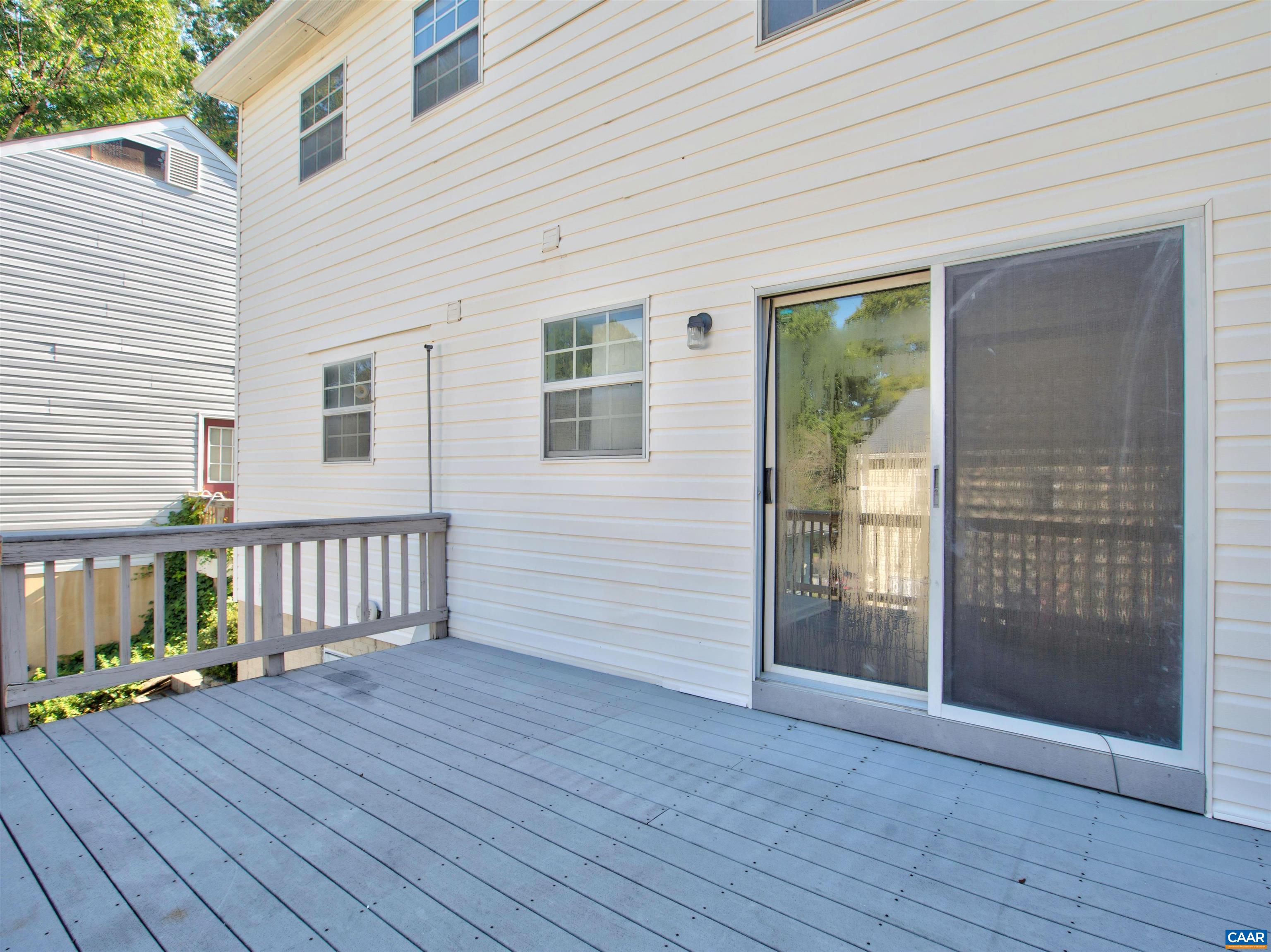107 WESTWOOD CIR, CHARLOTTESVILLE, Virginia 22903, 3 Bedrooms Bedrooms, ,2 BathroomsBathrooms,Residential,107 WESTWOOD CIR,680458 MLS # 680458