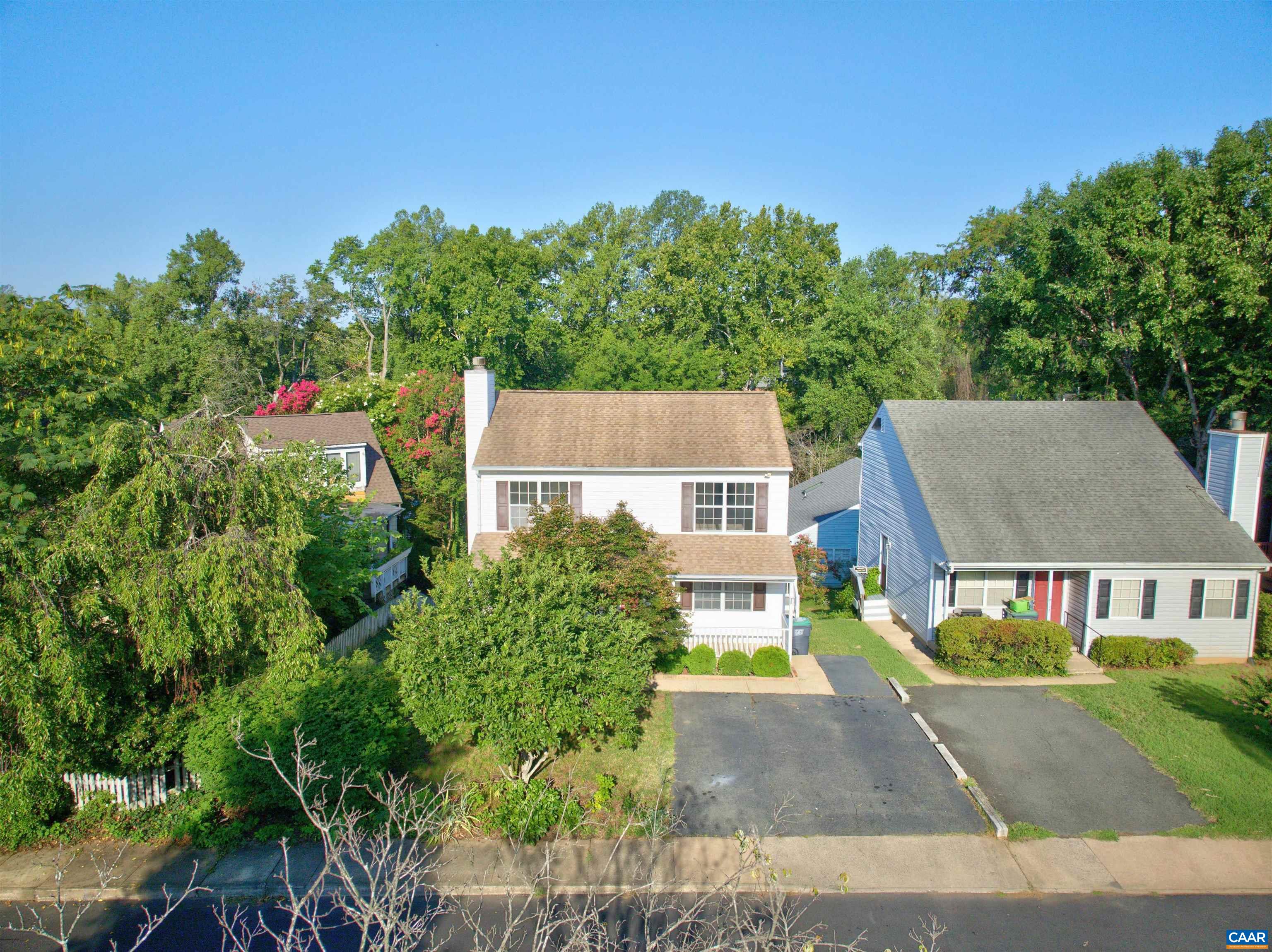 107 WESTWOOD CIR, CHARLOTTESVILLE, Virginia 22903, 3 Bedrooms Bedrooms, ,2 BathroomsBathrooms,Residential,107 WESTWOOD CIR,680458 MLS # 680458