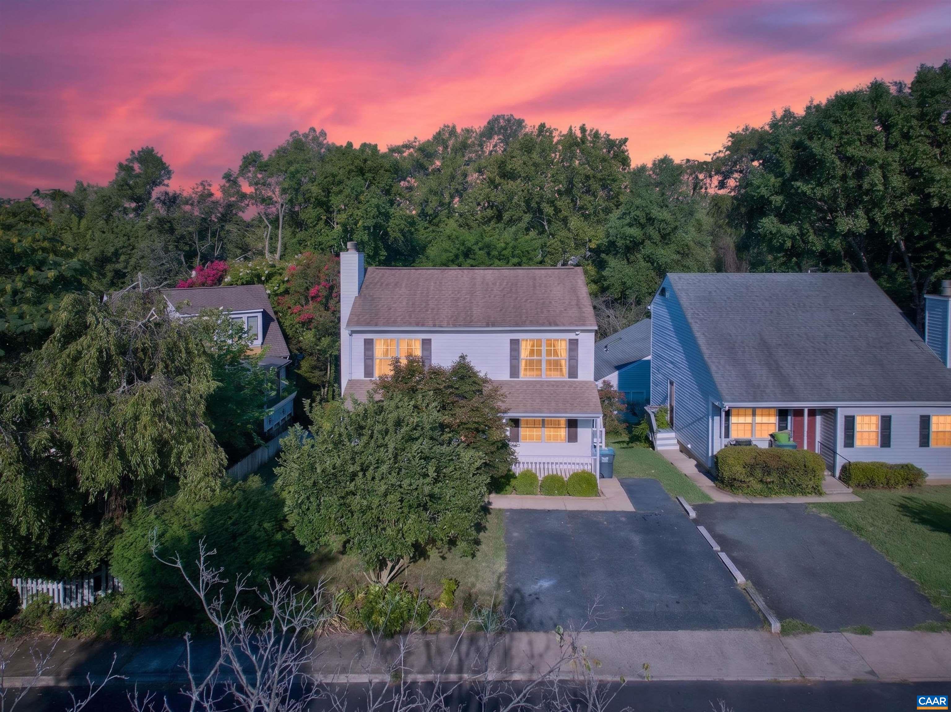 107 WESTWOOD CIR, CHARLOTTESVILLE, Virginia 22903, 3 Bedrooms Bedrooms, ,2 BathroomsBathrooms,Residential,107 WESTWOOD CIR,680458 MLS # 680458