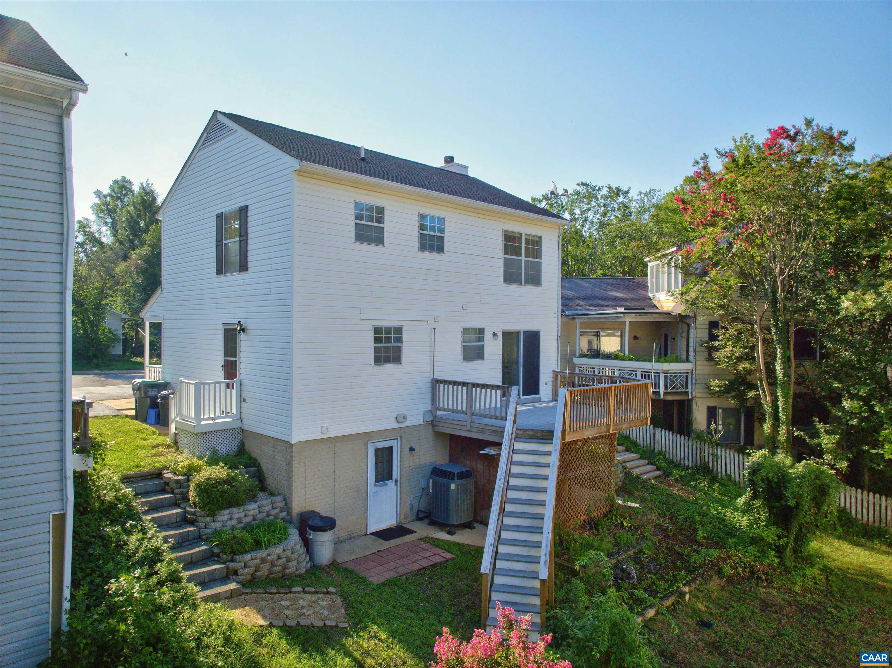 107 WESTWOOD CIR, CHARLOTTESVILLE, Virginia 22903, 3 Bedrooms Bedrooms, ,2 BathroomsBathrooms,Residential,107 WESTWOOD CIR,680458 MLS # 680458