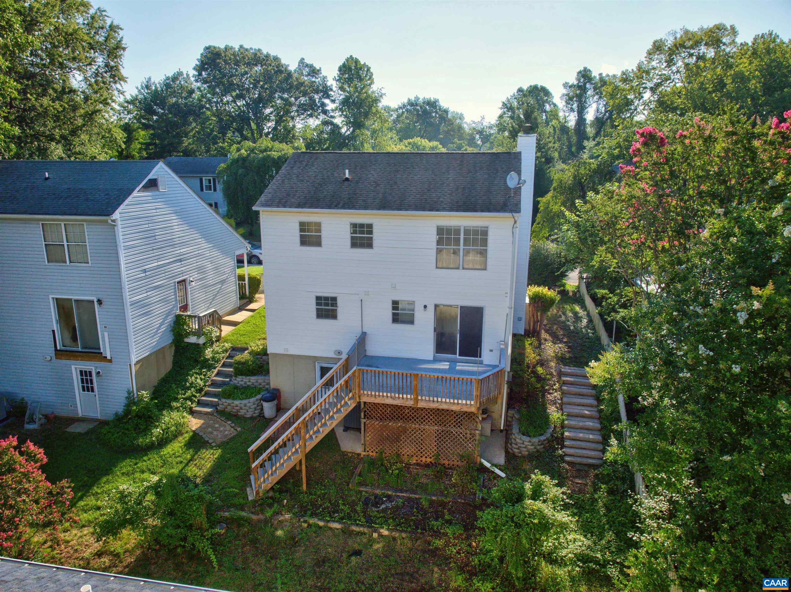 107 WESTWOOD CIR, CHARLOTTESVILLE, Virginia 22903, 3 Bedrooms Bedrooms, ,2 BathroomsBathrooms,Residential,107 WESTWOOD CIR,680458 MLS # 680458