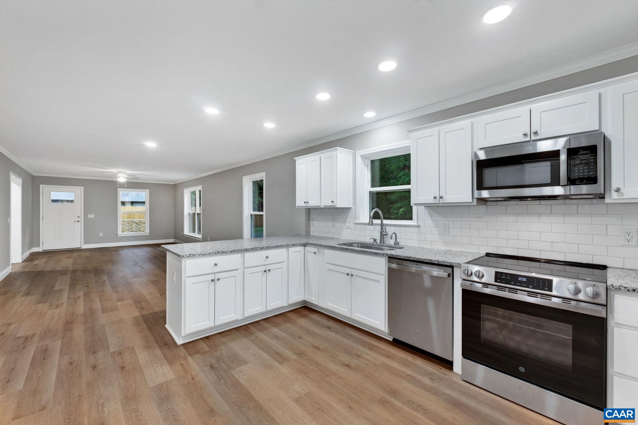 108 BOLLINGBROOK DR, CHARLOTTESVILLE, Virginia 22911, 3 Bedrooms Bedrooms, ,2 BathroomsBathrooms,Residential,108 BOLLINGBROOK DR,680463 MLS # 680463