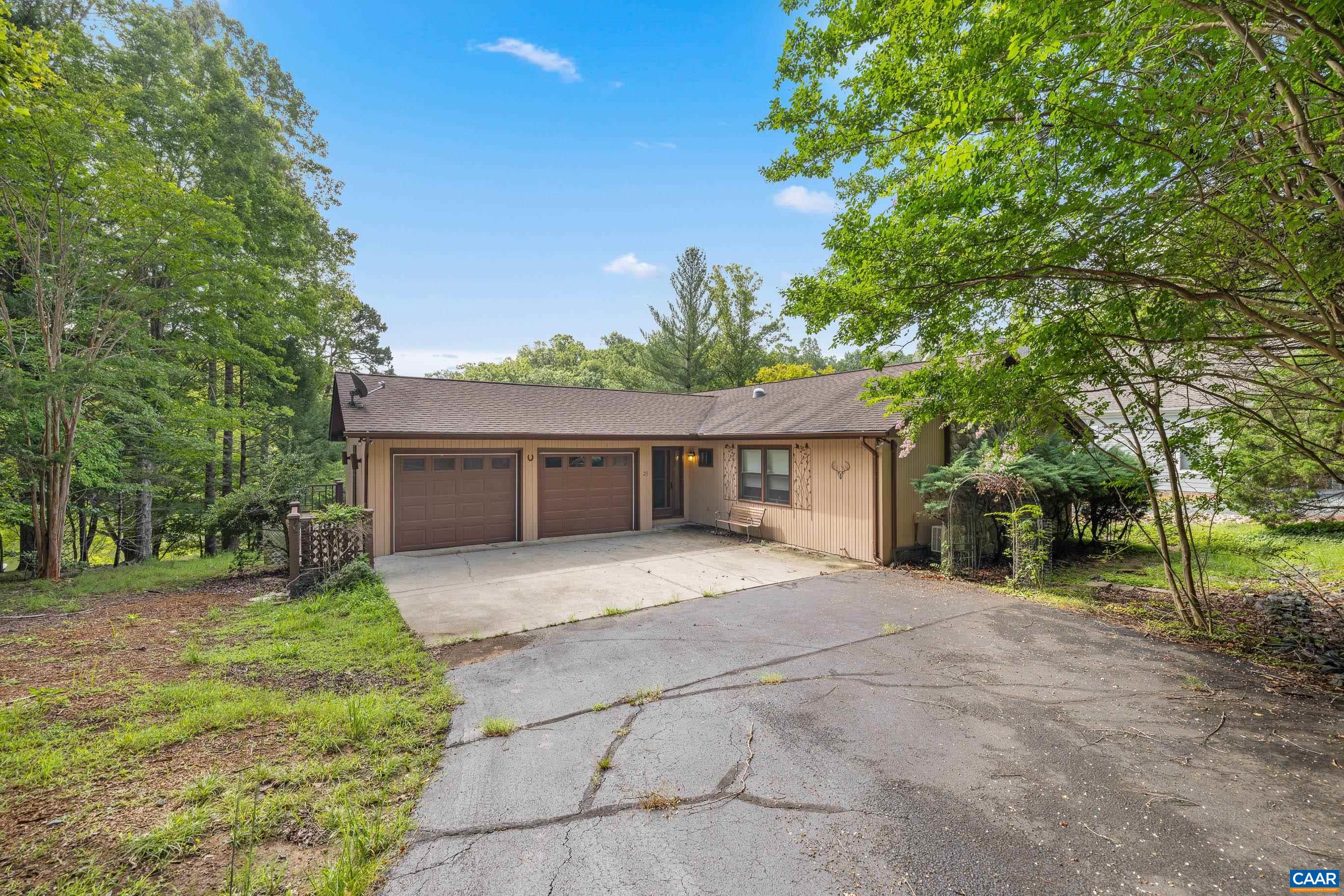 21 VINE RIDGE DR, PALMYRA, Virginia 22963, 5 Bedrooms Bedrooms, ,3 BathroomsBathrooms,Residential,21 VINE RIDGE DR,680466 MLS # 680466 21 VINE RIDGE DR, PALMYRA, Virginia 22963, 5 Bedrooms Bedrooms, ,3 BathroomsBathrooms,Residential,21 VINE RIDGE DR,680466 MLS # 680466