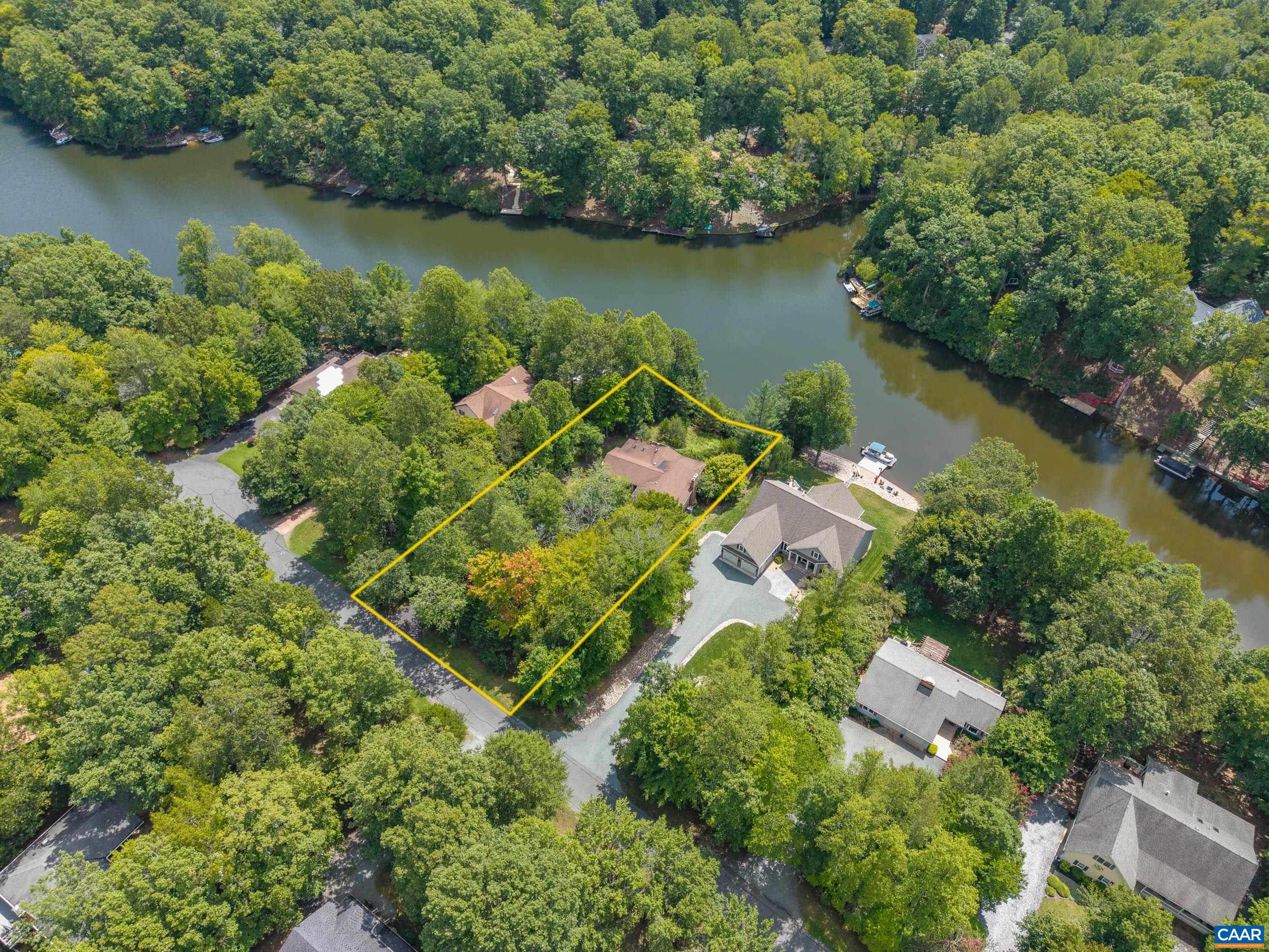 21 VINE RIDGE DR, PALMYRA, Virginia 22963, 5 Bedrooms Bedrooms, ,3 BathroomsBathrooms,Residential,21 VINE RIDGE DR,680466 MLS # 680466 21 VINE RIDGE DR, PALMYRA, Virginia 22963, 5 Bedrooms Bedrooms, ,3 BathroomsBathrooms,Residential,21 VINE RIDGE DR,680466 MLS # 680466