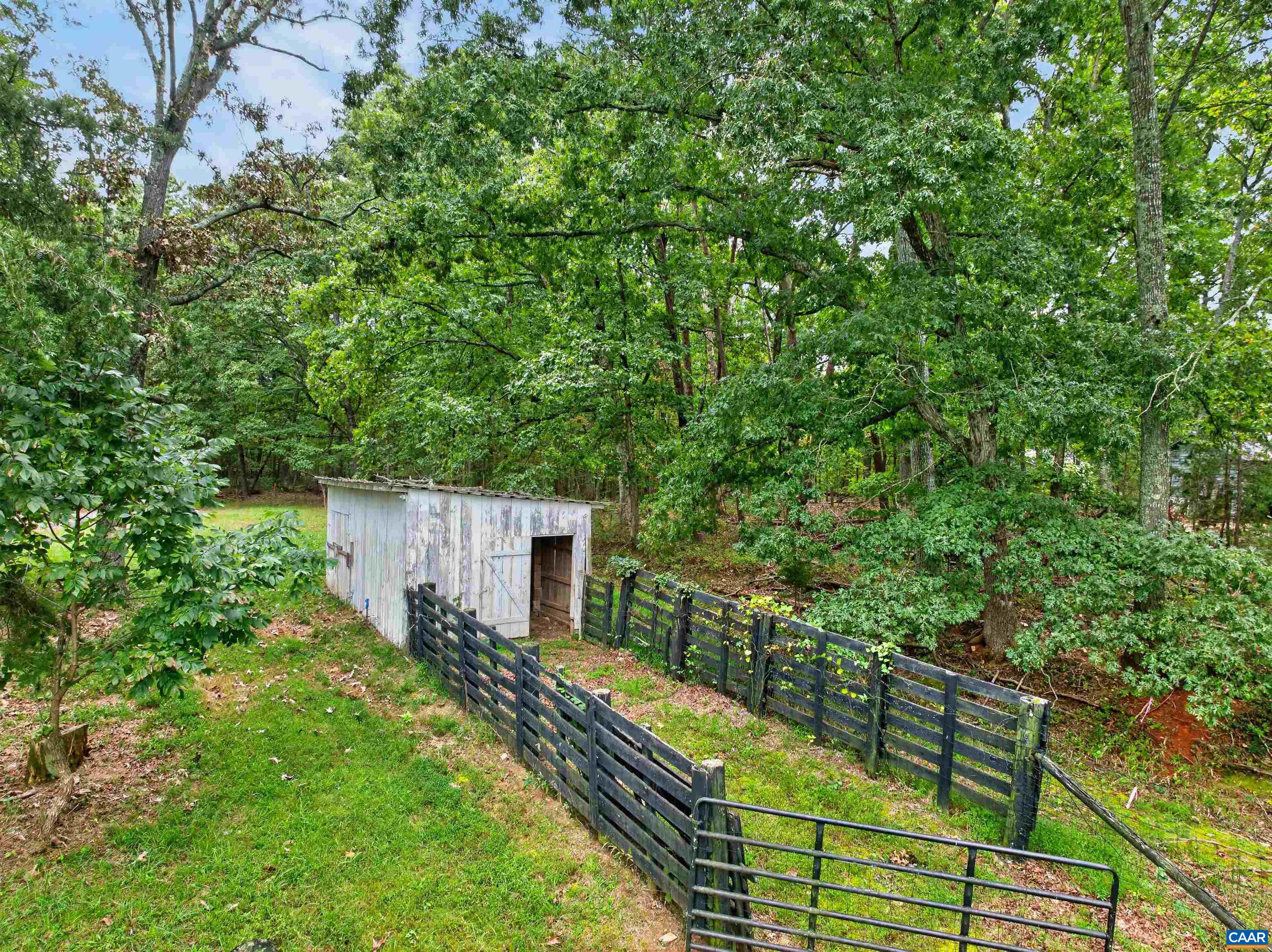 2959 BURNLEY STATION RD, BARBOURSVILLE, Virginia 22923, 3 Bedrooms Bedrooms, ,2 BathroomsBathrooms,Residential,2959 BURNLEY STATION RD,676999 MLS # 676999 2959 BURNLEY STATION RD, BARBOURSVILLE, Virginia 22923, 3 Bedrooms Bedrooms, ,2 BathroomsBathrooms,Residential,2959 BURNLEY STATION RD,676999 MLS # 676999