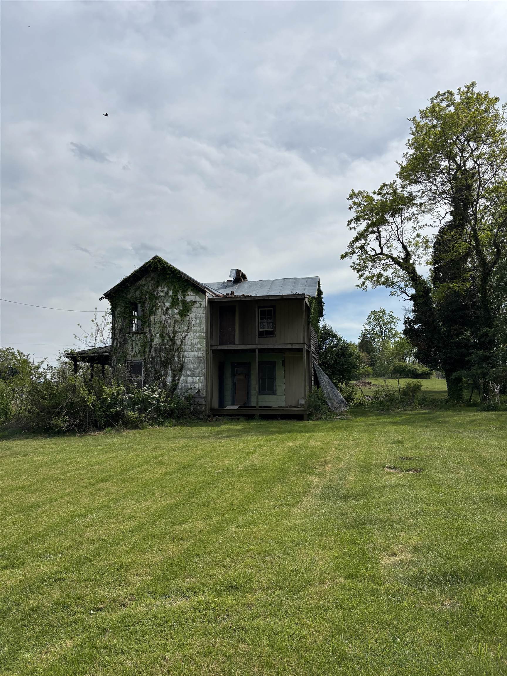 2198 RAPHINE RD, RAPHINE, Virginia 24472, 1 Bedroom Bedrooms, ,Residential,2198 RAPHINE RD,677148 MLS # 677148 2198 RAPHINE RD, RAPHINE, Virginia 24472, 1 Bedroom Bedrooms, ,Residential,2198 RAPHINE RD,677148 MLS # 677148