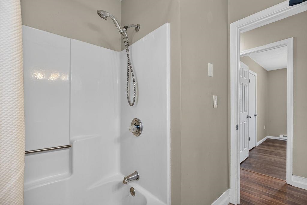 21 EASTGATE DR, VERONA, Virginia 24482, 3 Bedrooms Bedrooms, ,1 BathroomBathrooms,Residential,21 EASTGATE DR,679466 MLS # 679466 21 EASTGATE DR, VERONA, Virginia 24482, 3 Bedrooms Bedrooms, ,1 BathroomBathrooms,Residential,21 EASTGATE DR,679466 MLS # 679466
