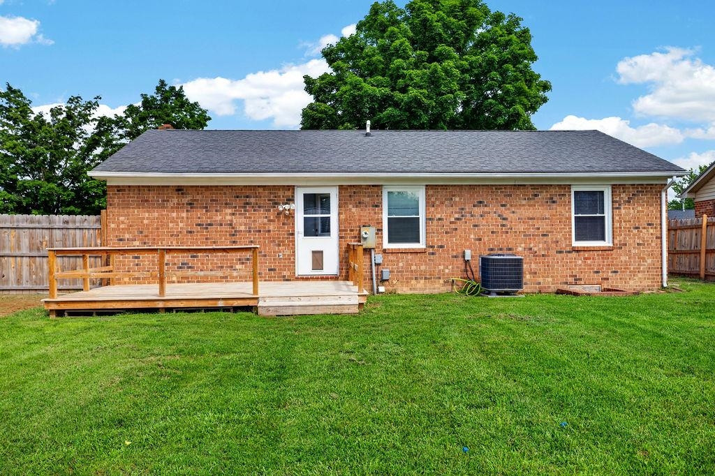 21 EASTGATE DR, VERONA, Virginia 24482, 3 Bedrooms Bedrooms, ,1 BathroomBathrooms,Residential,21 EASTGATE DR,679466 MLS # 679466 21 EASTGATE DR, VERONA, Virginia 24482, 3 Bedrooms Bedrooms, ,1 BathroomBathrooms,Residential,21 EASTGATE DR,679466 MLS # 679466