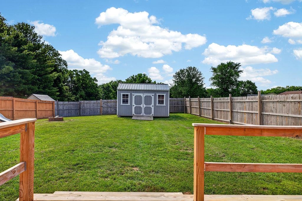 21 EASTGATE DR, VERONA, Virginia 24482, 3 Bedrooms Bedrooms, ,1 BathroomBathrooms,Residential,21 EASTGATE DR,679466 MLS # 679466 21 EASTGATE DR, VERONA, Virginia 24482, 3 Bedrooms Bedrooms, ,1 BathroomBathrooms,Residential,21 EASTGATE DR,679466 MLS # 679466