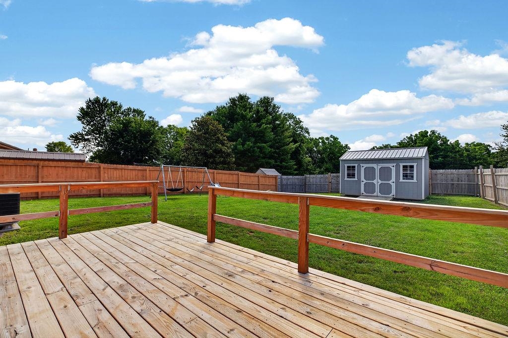 21 EASTGATE DR, VERONA, Virginia 24482, 3 Bedrooms Bedrooms, ,1 BathroomBathrooms,Residential,21 EASTGATE DR,679466 MLS # 679466 21 EASTGATE DR, VERONA, Virginia 24482, 3 Bedrooms Bedrooms, ,1 BathroomBathrooms,Residential,21 EASTGATE DR,679466 MLS # 679466