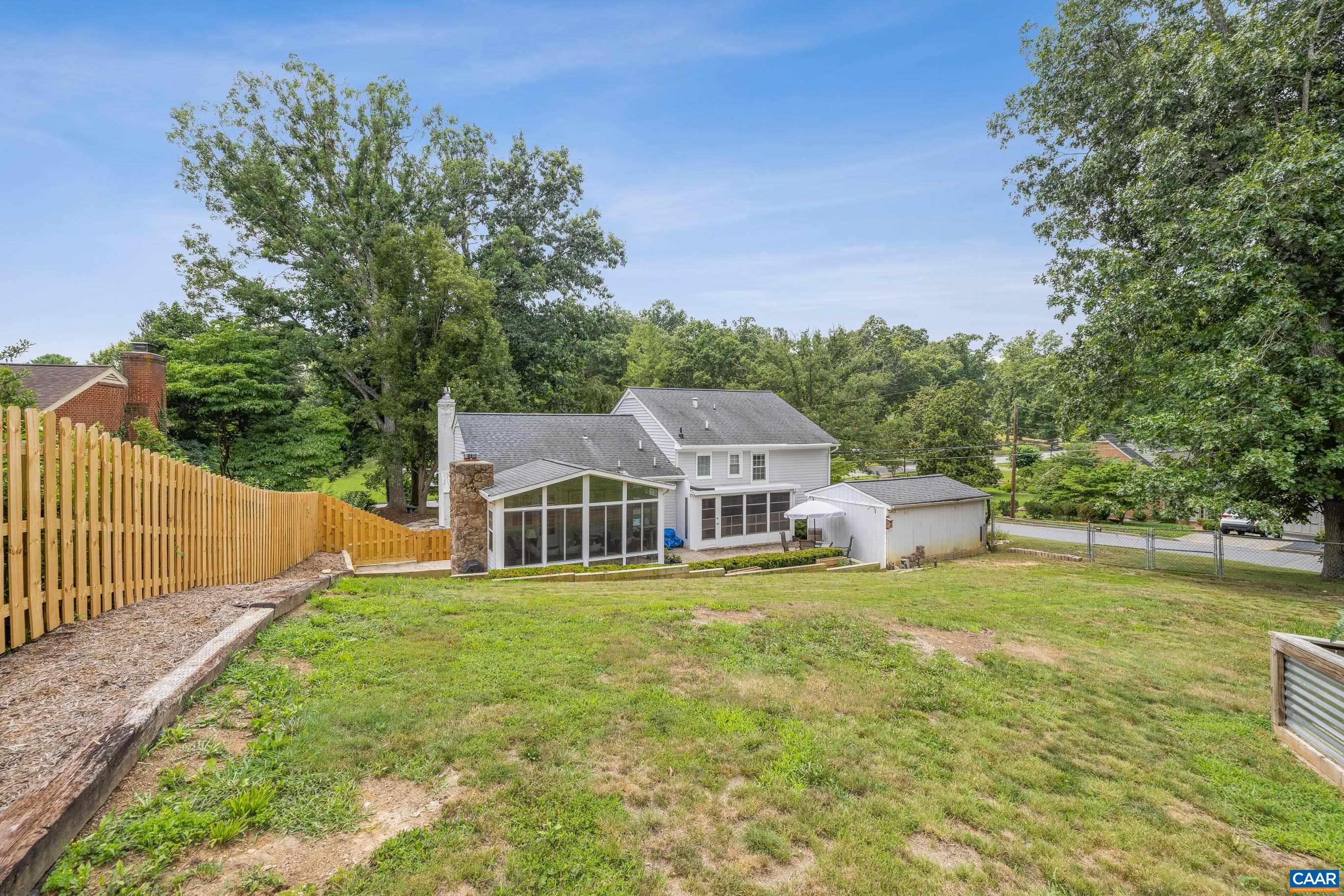 1933 FOREST DR, WAYNESBORO, Virginia 22980, 3 Bedrooms Bedrooms, ,2 BathroomsBathrooms,Residential,1933 FOREST DR,680139 MLS # 680139 1933 FOREST DR, WAYNESBORO, Virginia 22980, 3 Bedrooms Bedrooms, ,2 BathroomsBathrooms,Residential,1933 FOREST DR,680139 MLS # 680139