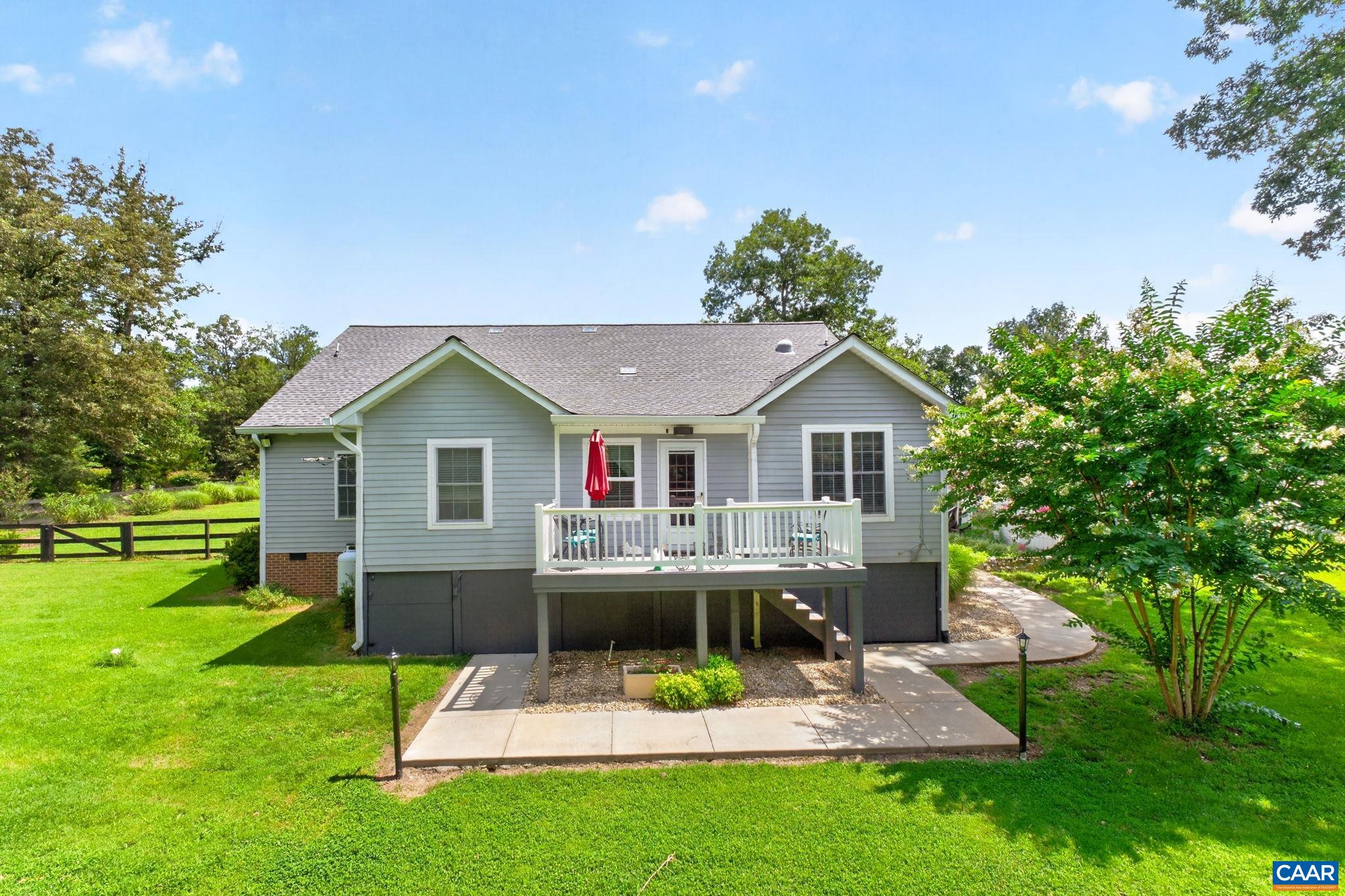 378 KESWICK GLEN DR, KESWICK, Virginia 22947, 3 Bedrooms Bedrooms, ,3 BathroomsBathrooms,Residential,378 KESWICK GLEN DR,680470 MLS # 680470