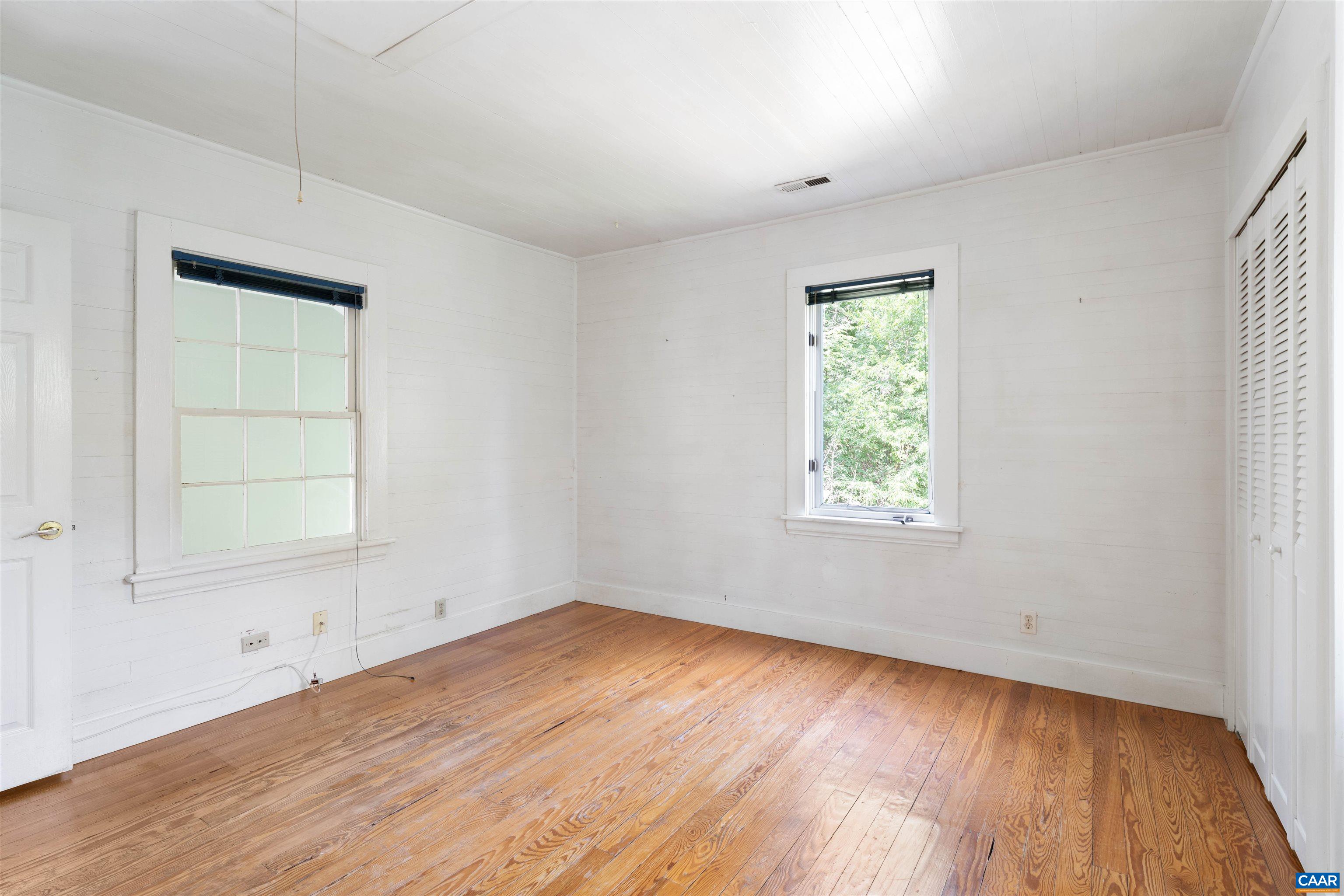 203 RIVERSIDE AVE, CHARLOTTESVILLE, Virginia 22902, 3 Bedrooms Bedrooms, ,2 BathroomsBathrooms,Residential,203 RIVERSIDE AVE,680472 MLS # 680472 203 RIVERSIDE AVE, CHARLOTTESVILLE, Virginia 22902, 3 Bedrooms Bedrooms, ,2 BathroomsBathrooms,Residential,203 RIVERSIDE AVE,680472 MLS # 680472