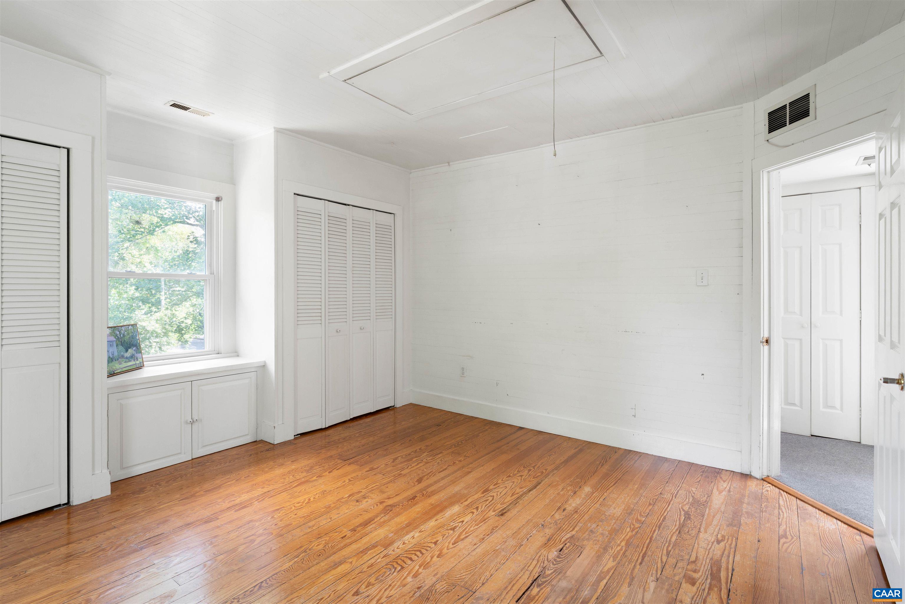203 RIVERSIDE AVE, CHARLOTTESVILLE, Virginia 22902, 3 Bedrooms Bedrooms, ,2 BathroomsBathrooms,Residential,203 RIVERSIDE AVE,680472 MLS # 680472 203 RIVERSIDE AVE, CHARLOTTESVILLE, Virginia 22902, 3 Bedrooms Bedrooms, ,2 BathroomsBathrooms,Residential,203 RIVERSIDE AVE,680472 MLS # 680472