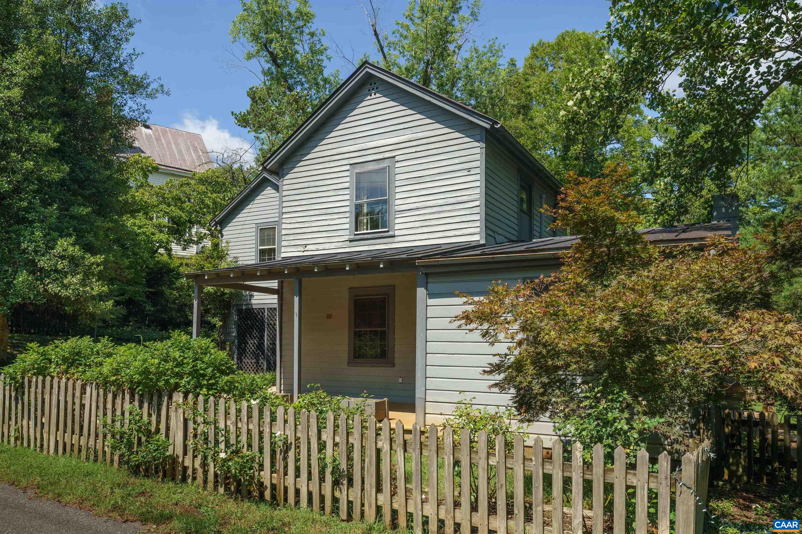 203 RIVERSIDE AVE, CHARLOTTESVILLE, Virginia 22902, 3 Bedrooms Bedrooms, ,2 BathroomsBathrooms,Residential,203 RIVERSIDE AVE,680472 MLS # 680472 203 RIVERSIDE AVE, CHARLOTTESVILLE, Virginia 22902, 3 Bedrooms Bedrooms, ,2 BathroomsBathrooms,Residential,203 RIVERSIDE AVE,680472 MLS # 680472
