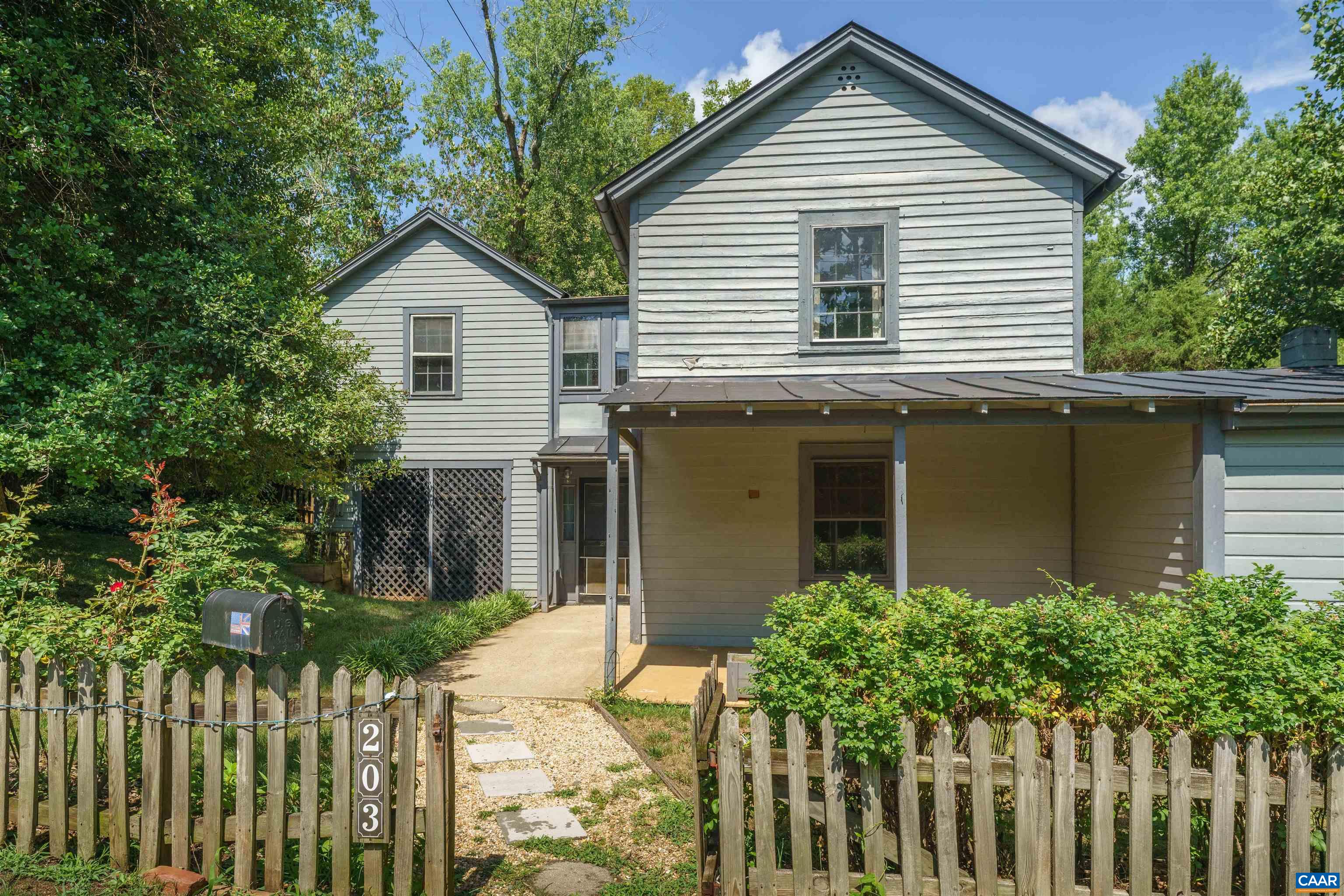 203 RIVERSIDE AVE, CHARLOTTESVILLE, Virginia 22902, 3 Bedrooms Bedrooms, ,2 BathroomsBathrooms,Residential,203 RIVERSIDE AVE,680472 MLS # 680472 203 RIVERSIDE AVE, CHARLOTTESVILLE, Virginia 22902, 3 Bedrooms Bedrooms, ,2 BathroomsBathrooms,Residential,203 RIVERSIDE AVE,680472 MLS # 680472