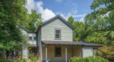 203 RIVERSIDE AVE, CHARLOTTESVILLE, Virginia 22902, 3 Bedrooms Bedrooms, ,2 BathroomsBathrooms,Residential,203 RIVERSIDE AVE,680472 MLS # 680472