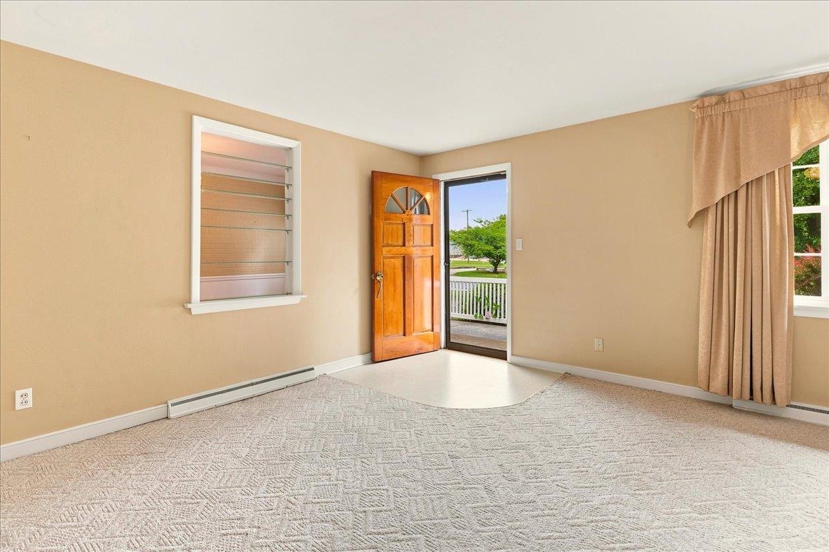 595 BOWMAN RD, DAYTON, Virginia 22821, 3 Bedrooms Bedrooms, ,1 BathroomBathrooms,Residential,595 BOWMAN RD,680473 MLS # 680473 595 BOWMAN RD, DAYTON, Virginia 22821, 3 Bedrooms Bedrooms, ,1 BathroomBathrooms,Residential,595 BOWMAN RD,680473 MLS # 680473
