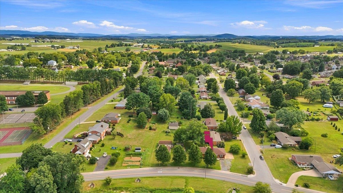 595 BOWMAN RD, DAYTON, Virginia 22821, 3 Bedrooms Bedrooms, ,1 BathroomBathrooms,Residential,595 BOWMAN RD,680473 MLS # 680473 595 BOWMAN RD, DAYTON, Virginia 22821, 3 Bedrooms Bedrooms, ,1 BathroomBathrooms,Residential,595 BOWMAN RD,680473 MLS # 680473
