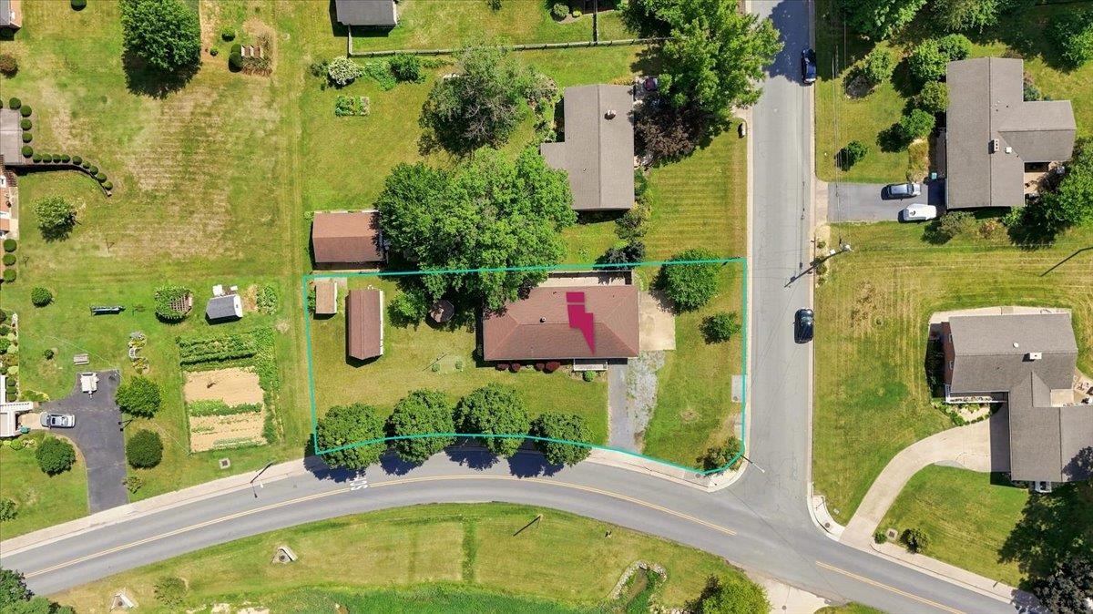 595 BOWMAN RD, DAYTON, Virginia 22821, 3 Bedrooms Bedrooms, ,1 BathroomBathrooms,Residential,595 BOWMAN RD,680473 MLS # 680473 595 BOWMAN RD, DAYTON, Virginia 22821, 3 Bedrooms Bedrooms, ,1 BathroomBathrooms,Residential,595 BOWMAN RD,680473 MLS # 680473