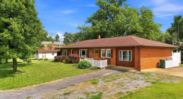 595 BOWMAN RD, DAYTON, Virginia 22821, 3 Bedrooms Bedrooms, ,1 BathroomBathrooms,Residential,595 BOWMAN RD,680473 MLS # 680473