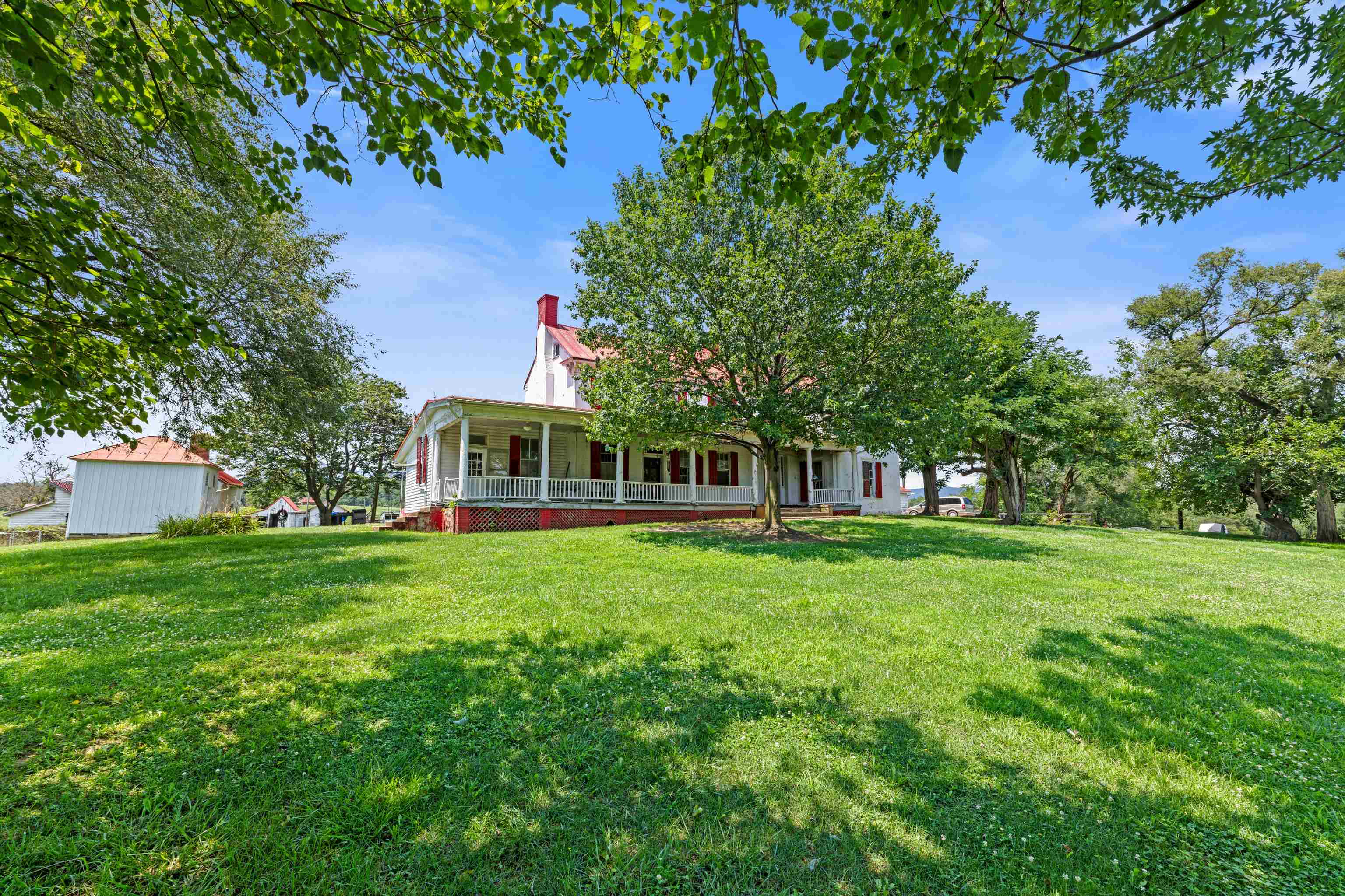4381 US HWY 340, LURAY, Virginia 22835, 5 Bedrooms Bedrooms, ,2 BathroomsBathrooms,Residential,4381 US HWY 340,680475 MLS # 680475 4381 US HWY 340, LURAY, Virginia 22835, 5 Bedrooms Bedrooms, ,2 BathroomsBathrooms,Residential,4381 US HWY 340,680475 MLS # 680475