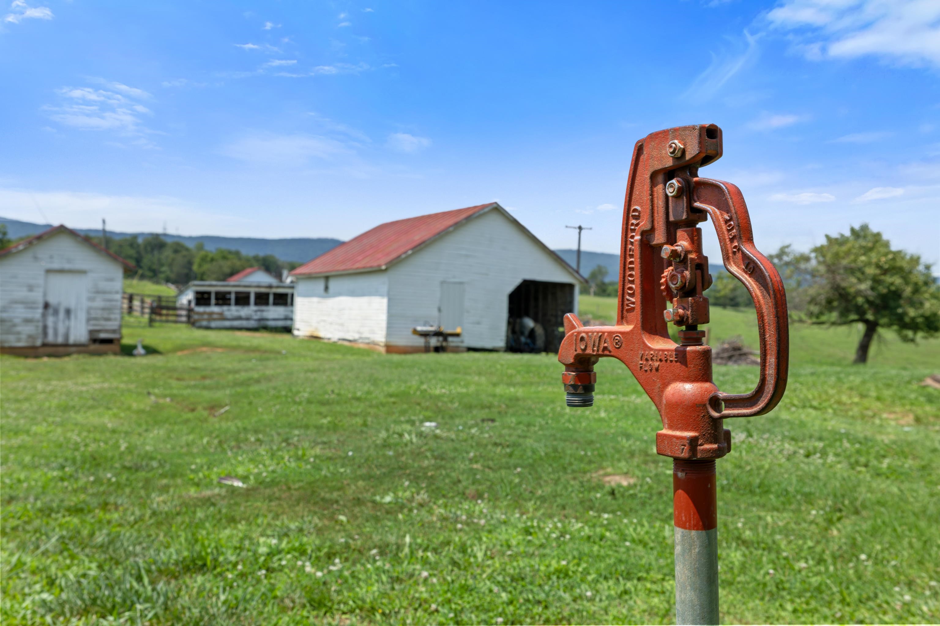 4381 US HWY 340, LURAY, Virginia 22835, 5 Bedrooms Bedrooms, ,2 BathroomsBathrooms,Residential,4381 US HWY 340,680475 MLS # 680475 4381 US HWY 340, LURAY, Virginia 22835, 5 Bedrooms Bedrooms, ,2 BathroomsBathrooms,Residential,4381 US HWY 340,680475 MLS # 680475