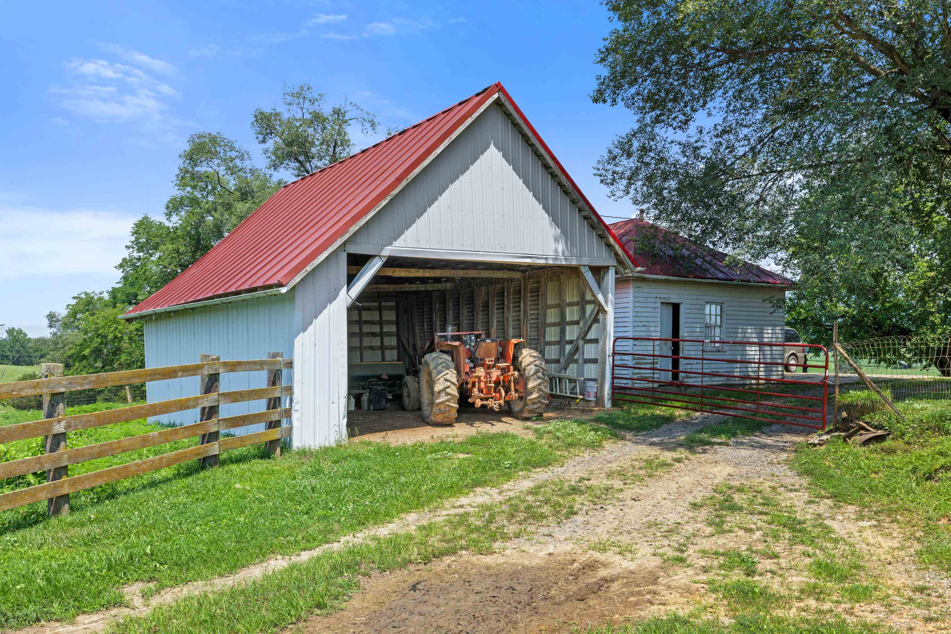 4381 US HWY 340, LURAY, Virginia 22835, 5 Bedrooms Bedrooms, ,2 BathroomsBathrooms,Residential,4381 US HWY 340,680475 MLS # 680475 4381 US HWY 340, LURAY, Virginia 22835, 5 Bedrooms Bedrooms, ,2 BathroomsBathrooms,Residential,4381 US HWY 340,680475 MLS # 680475