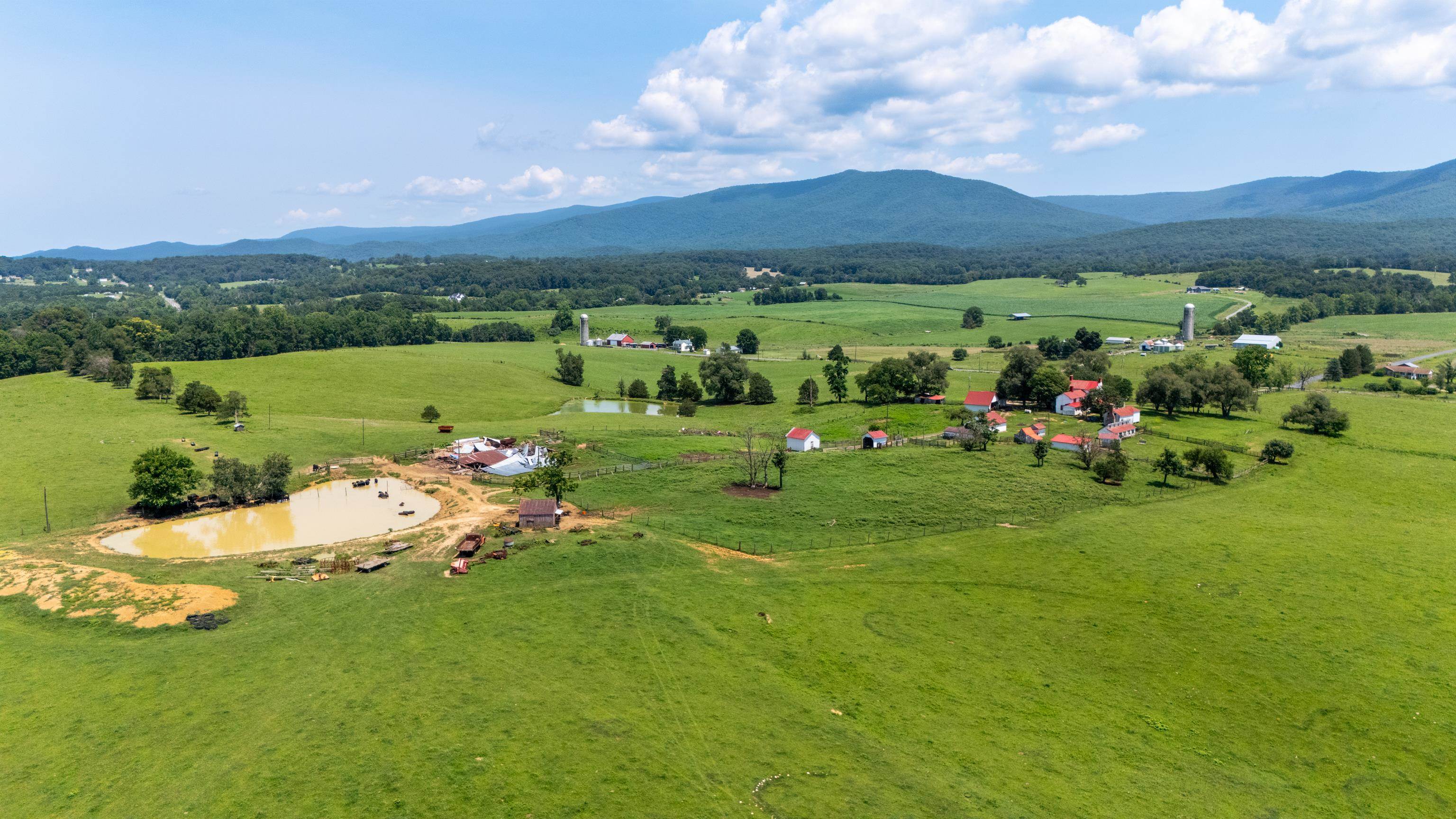 4381 US HWY 340, LURAY, Virginia 22835, 5 Bedrooms Bedrooms, ,2 BathroomsBathrooms,Residential,4381 US HWY 340,680475 MLS # 680475 4381 US HWY 340, LURAY, Virginia 22835, 5 Bedrooms Bedrooms, ,2 BathroomsBathrooms,Residential,4381 US HWY 340,680475 MLS # 680475