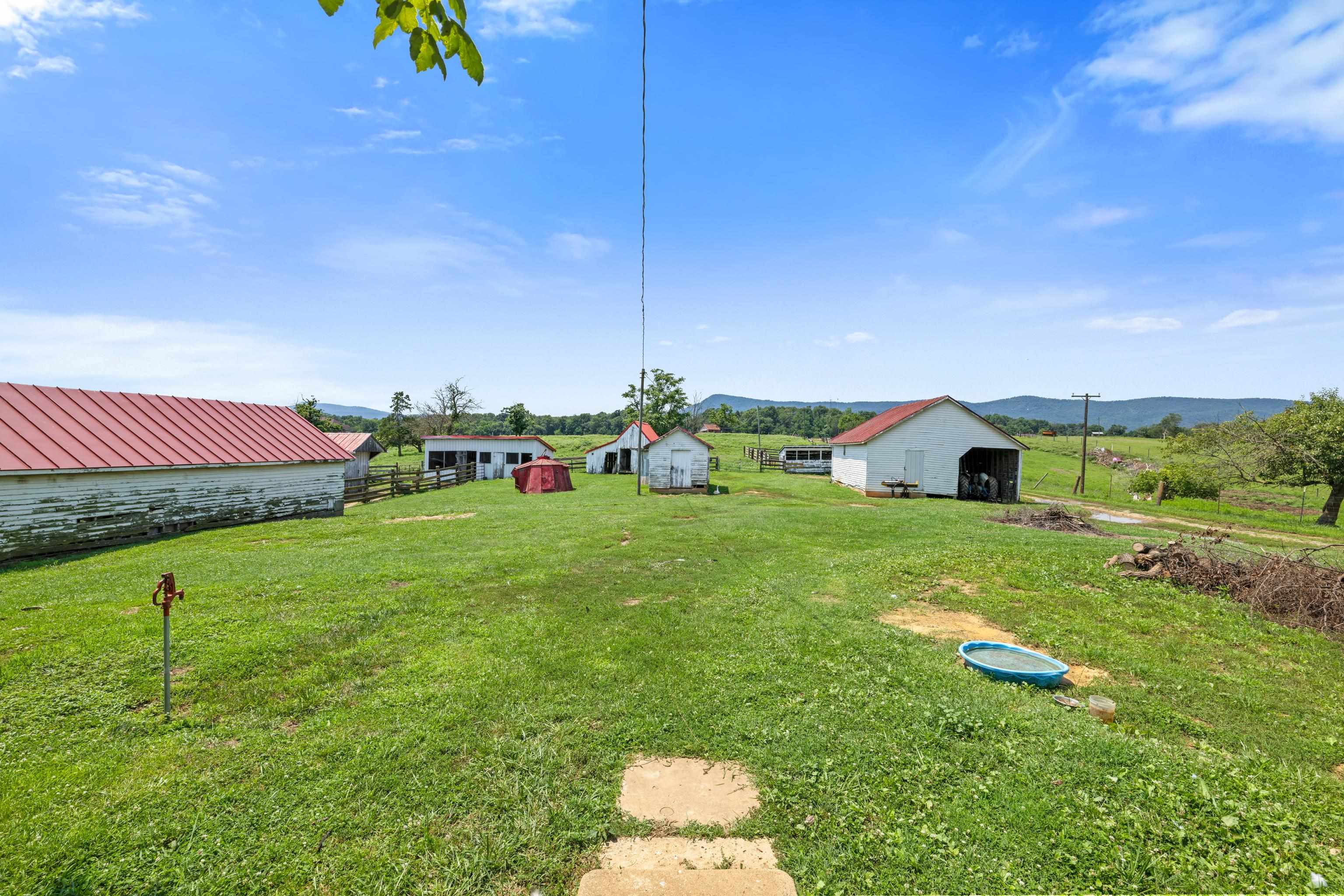 4381 US HWY 340, LURAY, Virginia 22835, 5 Bedrooms Bedrooms, ,2 BathroomsBathrooms,Residential,4381 US HWY 340,680475 MLS # 680475 4381 US HWY 340, LURAY, Virginia 22835, 5 Bedrooms Bedrooms, ,2 BathroomsBathrooms,Residential,4381 US HWY 340,680475 MLS # 680475