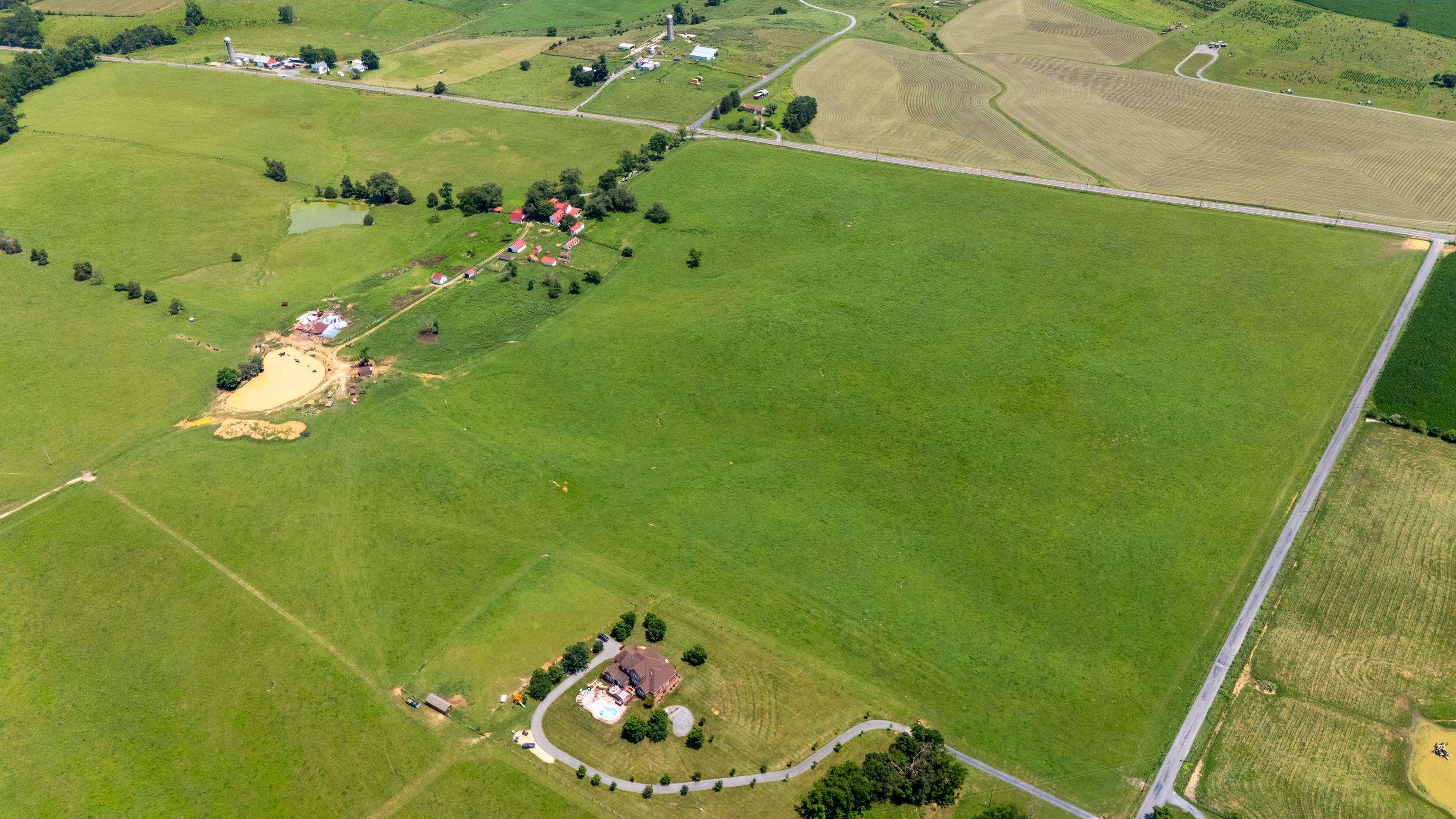 4381 US HWY 340, LURAY, Virginia 22835, 5 Bedrooms Bedrooms, ,2 BathroomsBathrooms,Residential,4381 US HWY 340,680475 MLS # 680475 4381 US HWY 340, LURAY, Virginia 22835, 5 Bedrooms Bedrooms, ,2 BathroomsBathrooms,Residential,4381 US HWY 340,680475 MLS # 680475