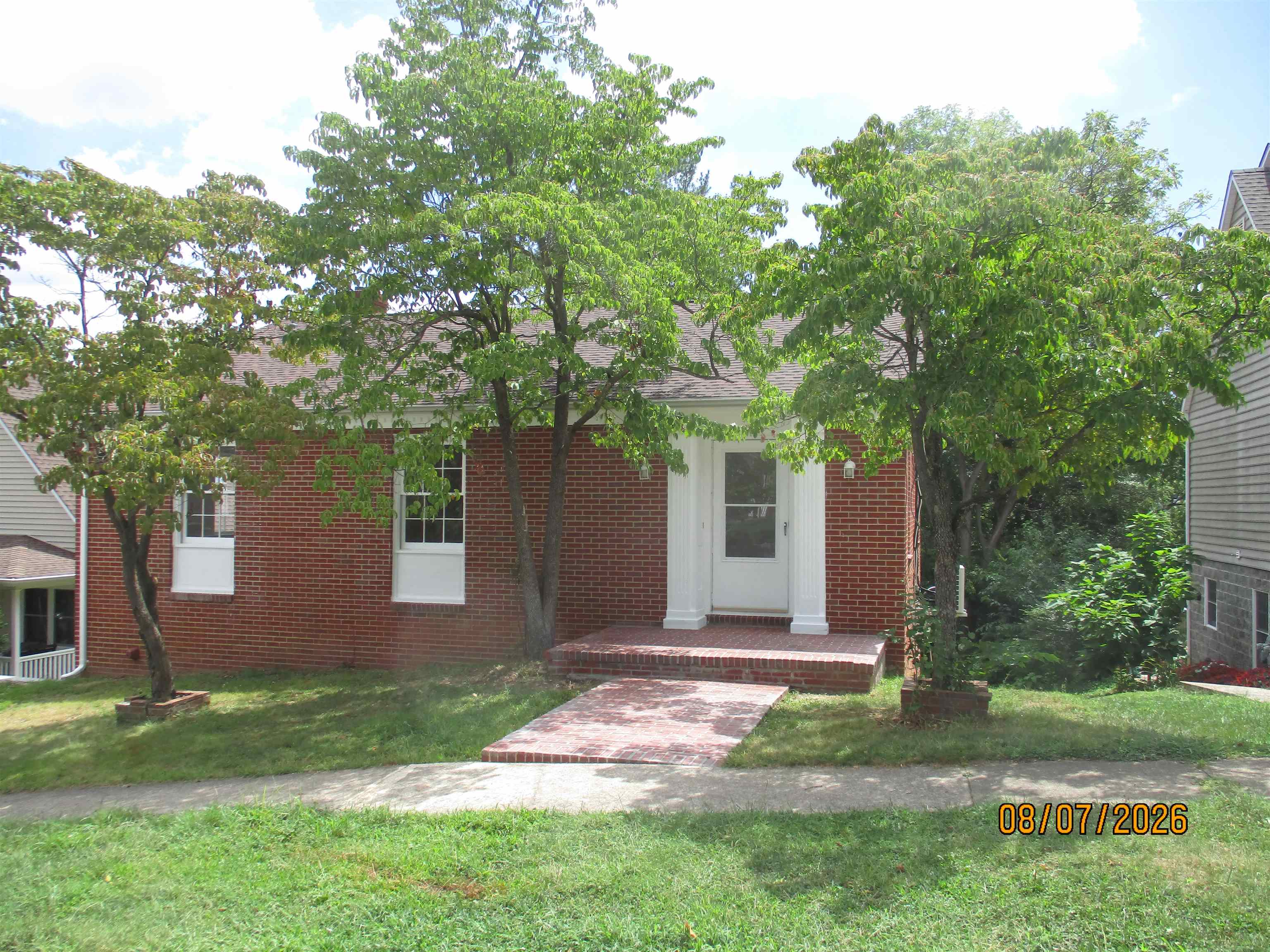 364 WALNUT AVE, WAYNESBORO, Virginia 22980, 2 Bedrooms Bedrooms, ,2 BathroomsBathrooms,Residential,Tree Street hidden GEM,364 WALNUT AVE,680477 MLS # 680477 364 WALNUT AVE, WAYNESBORO, Virginia 22980, 2 Bedrooms Bedrooms, ,2 BathroomsBathrooms,Residential,Tree Street hidden GEM,364 WALNUT AVE,680477 MLS # 680477
