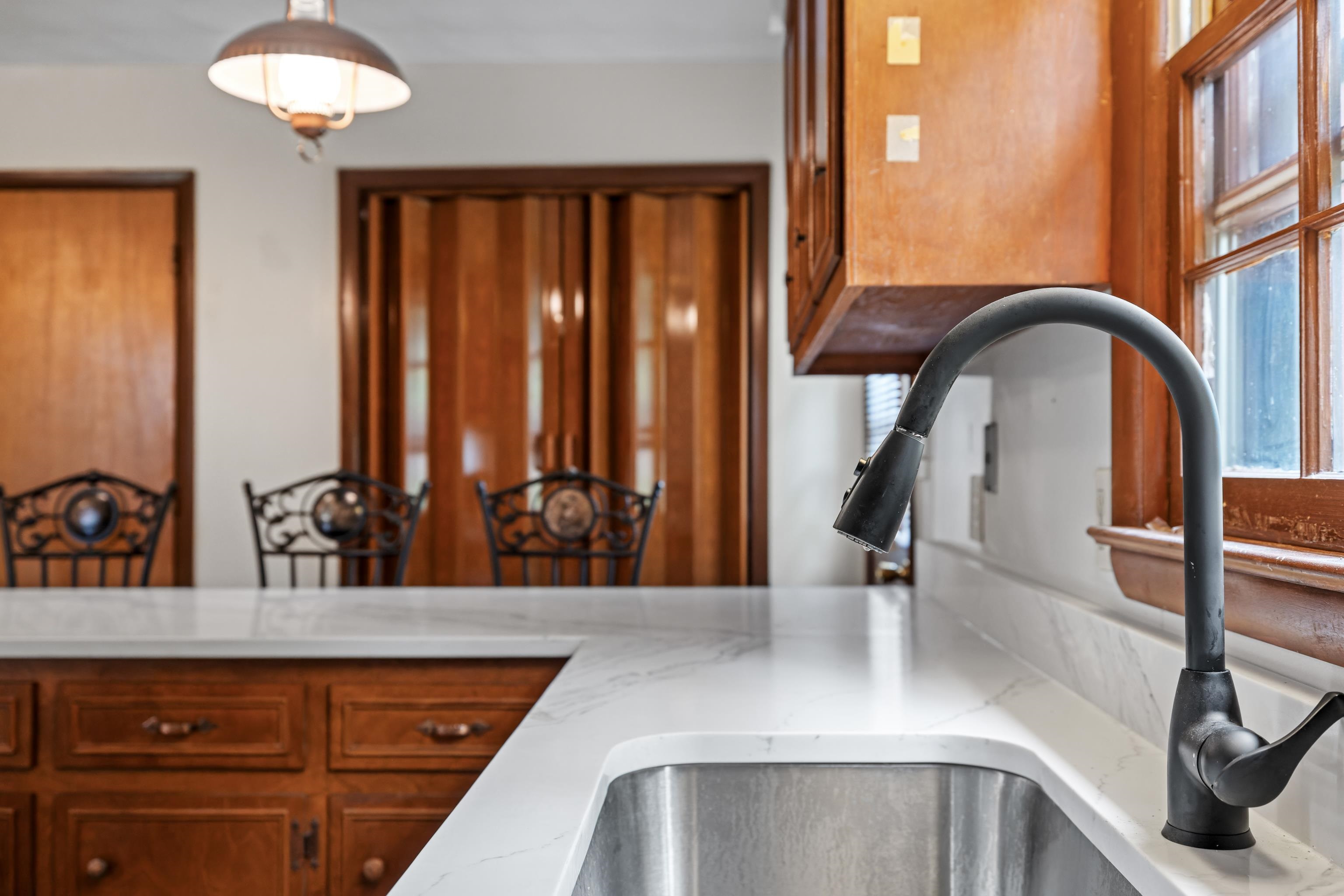 365 BERRY FARM RD, STAUNTON, Virginia 24401, 3 Bedrooms Bedrooms, ,1 BathroomBathrooms,Residential,365 BERRY FARM RD,680499 MLS # 680499 365 BERRY FARM RD, STAUNTON, Virginia 24401, 3 Bedrooms Bedrooms, ,1 BathroomBathrooms,Residential,365 BERRY FARM RD,680499 MLS # 680499
