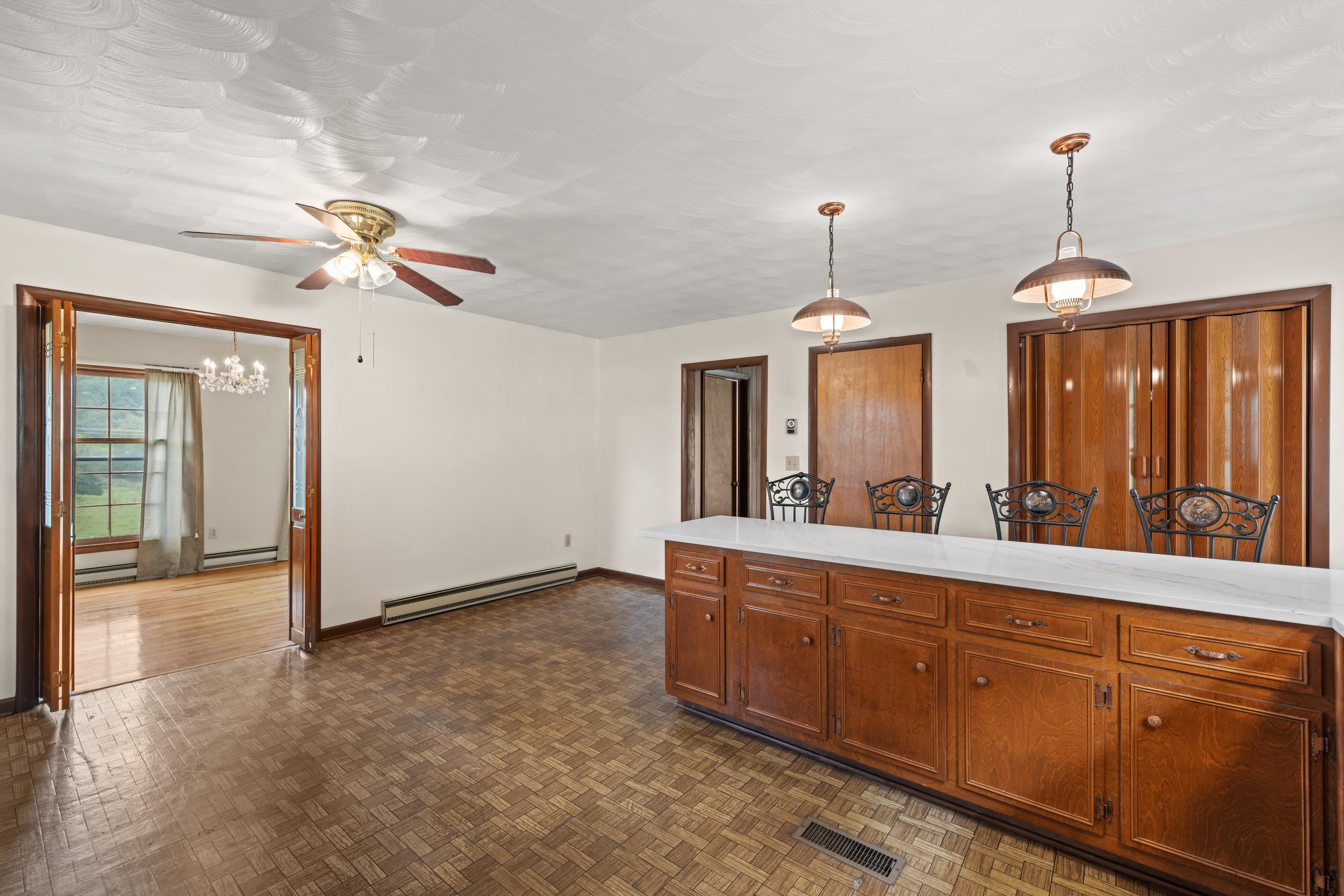 365 BERRY FARM RD, STAUNTON, Virginia 24401, 3 Bedrooms Bedrooms, ,1 BathroomBathrooms,Residential,365 BERRY FARM RD,680499 MLS # 680499 365 BERRY FARM RD, STAUNTON, Virginia 24401, 3 Bedrooms Bedrooms, ,1 BathroomBathrooms,Residential,365 BERRY FARM RD,680499 MLS # 680499